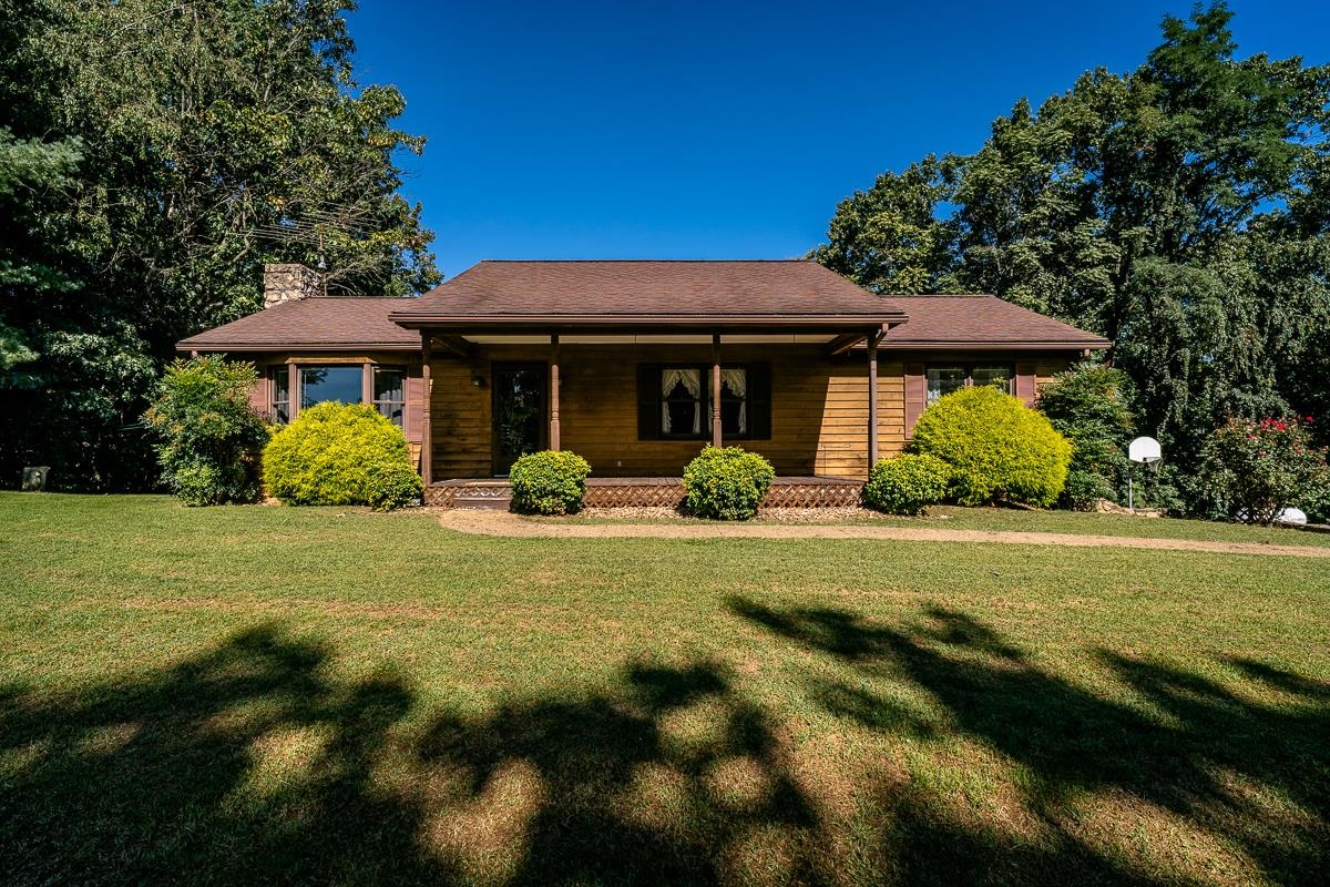 173 RIDGETOP DR, WEYERS CAVE, Virginia 24486, 3 Bedrooms Bedrooms, ,3 BathroomsBathrooms,Residential,173 RIDGETOP DR,668498 MLS # 668498