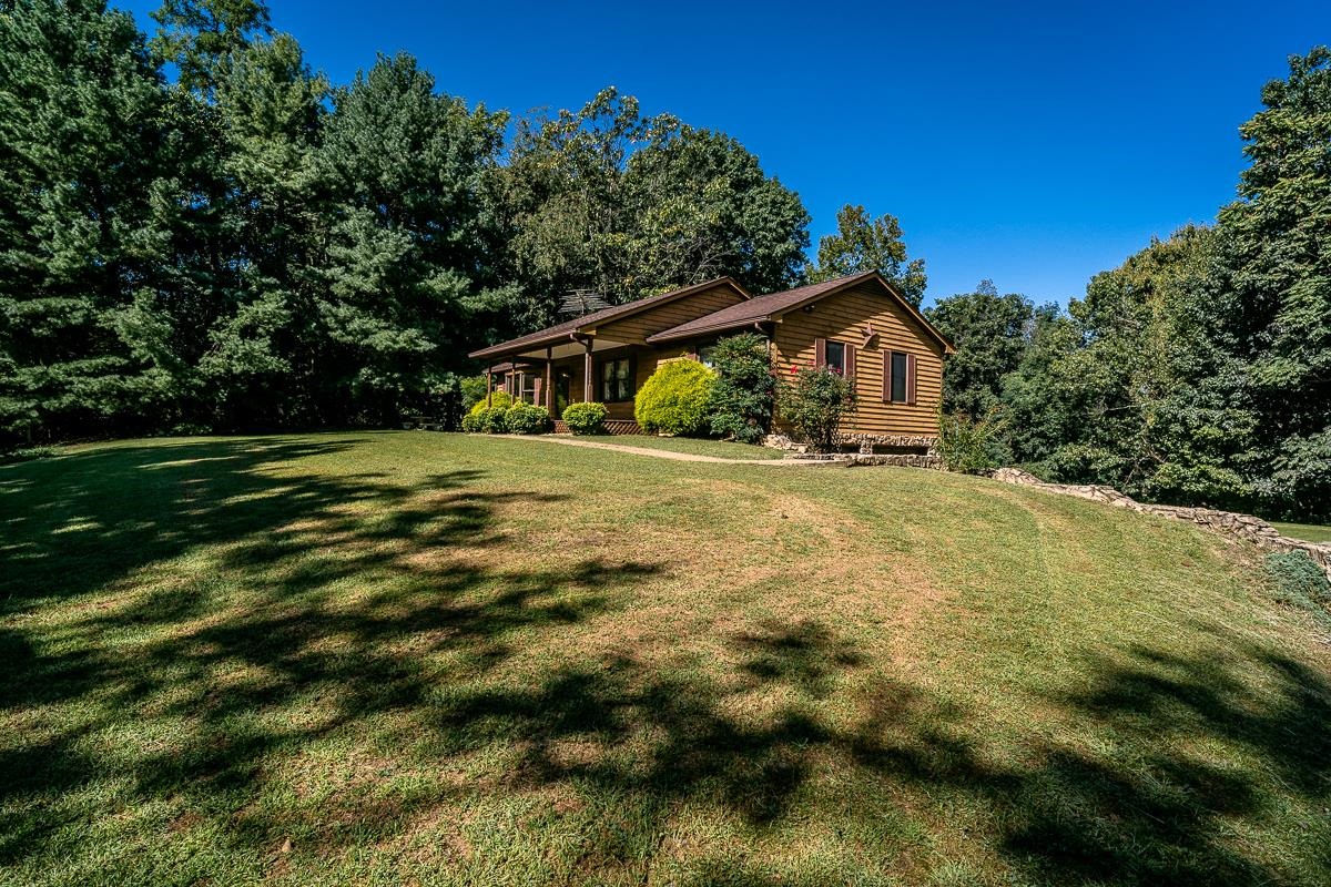 173 RIDGETOP DR, WEYERS CAVE, Virginia 24486, 3 Bedrooms Bedrooms, ,3 BathroomsBathrooms,Residential,173 RIDGETOP DR,668498 MLS # 668498