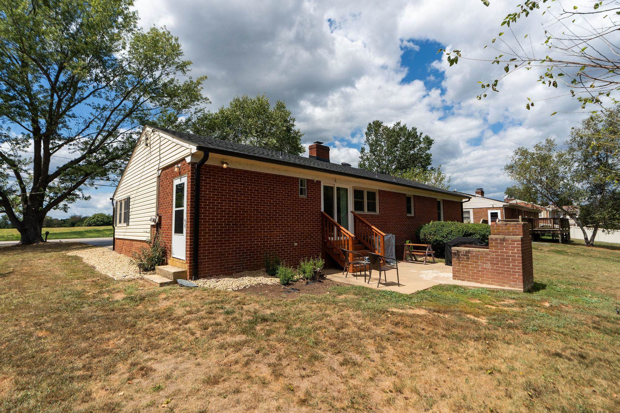 1064 LADD RD, WAYNESBORO, Virginia 22980, 4 Bedrooms Bedrooms, ,2 BathroomsBathrooms,Residential,1064 LADD RD,668499 MLS # 668499