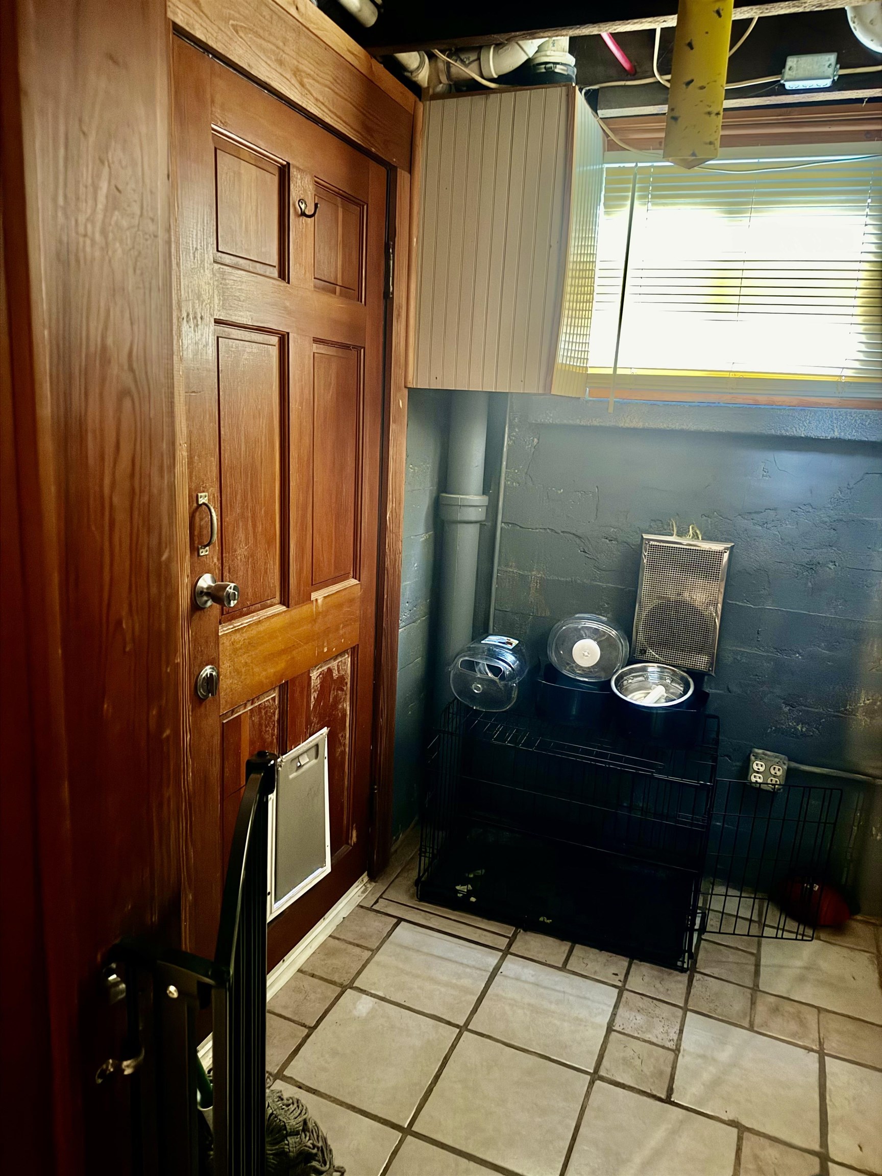763 N AUGUSTA AVE, WAYNESBORO, Virginia 22980, 2 Bedrooms Bedrooms, ,1 BathroomBathrooms,Residential,763 N AUGUSTA AVE,668503 MLS # 668503