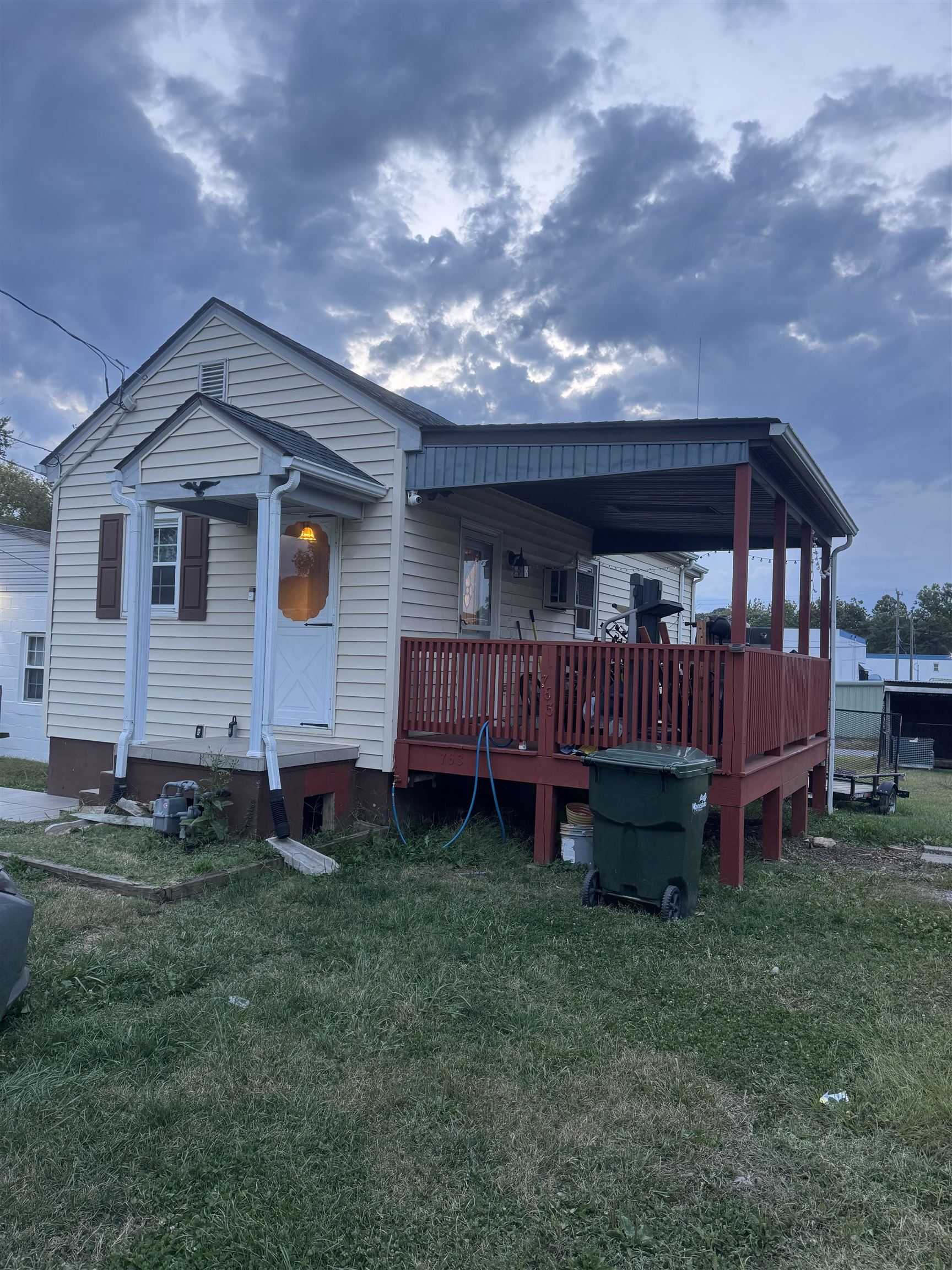 763 N AUGUSTA AVE, WAYNESBORO, Virginia 22980, 2 Bedrooms Bedrooms, ,1 BathroomBathrooms,Residential,763 N AUGUSTA AVE,668503 MLS # 668503