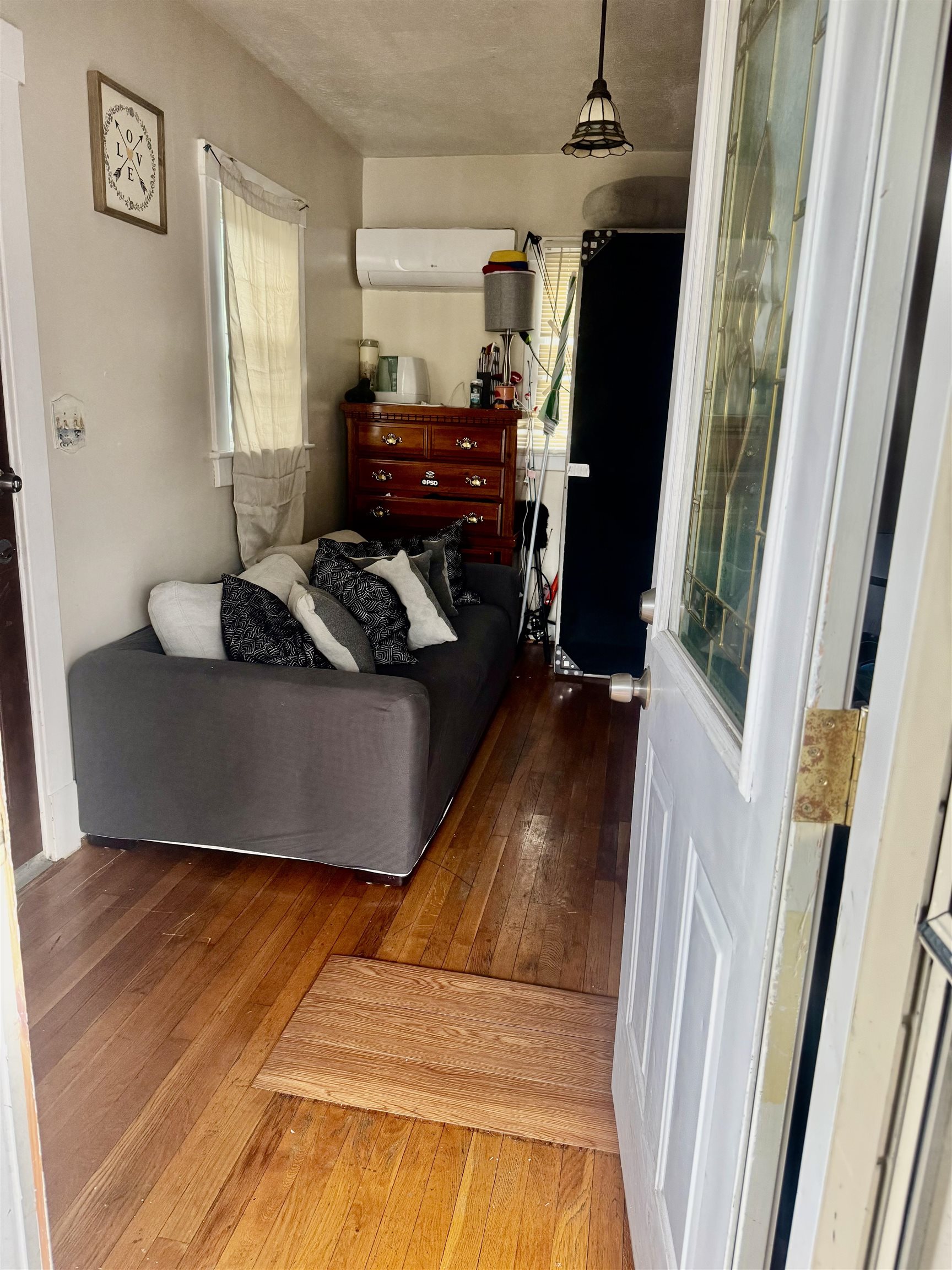 763 N AUGUSTA AVE, WAYNESBORO, Virginia 22980, 2 Bedrooms Bedrooms, ,1 BathroomBathrooms,Residential,763 N AUGUSTA AVE,668503 MLS # 668503