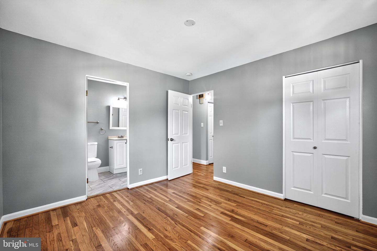 705 S BIRCH ST, STERLING, Virginia 20164, 5 Bedrooms Bedrooms, ,2 BathroomsBathrooms,Residential,For sale,705 S BIRCH ST,VALO2104030 MLS # VALO2104030