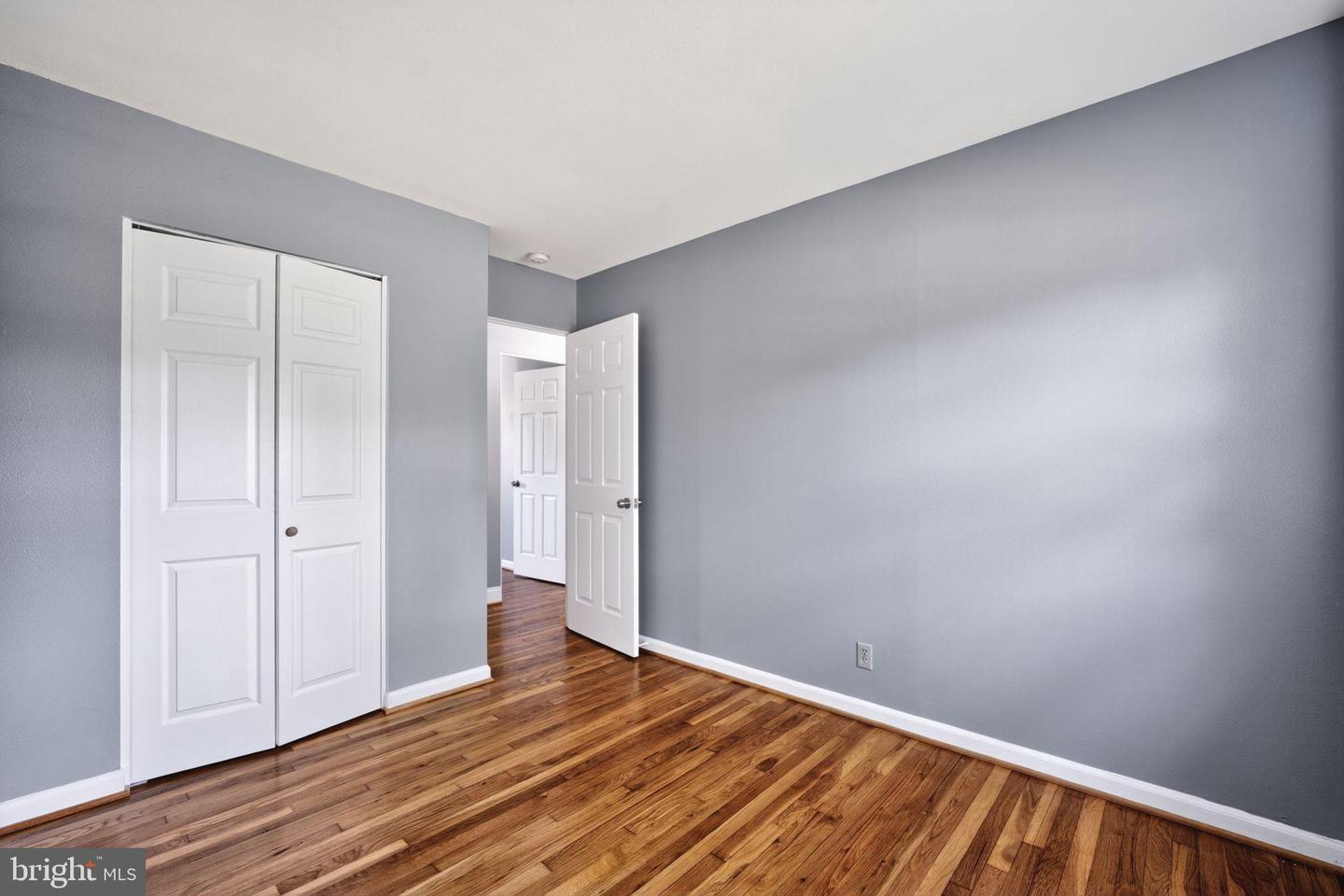 705 S BIRCH ST, STERLING, Virginia 20164, 5 Bedrooms Bedrooms, ,2 BathroomsBathrooms,Residential,For sale,705 S BIRCH ST,VALO2104030 MLS # VALO2104030