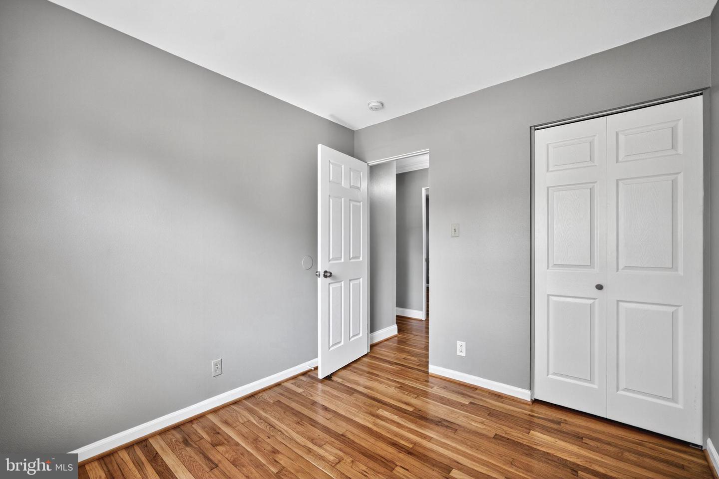 705 S BIRCH ST, STERLING, Virginia 20164, 5 Bedrooms Bedrooms, ,2 BathroomsBathrooms,Residential,For sale,705 S BIRCH ST,VALO2104030 MLS # VALO2104030