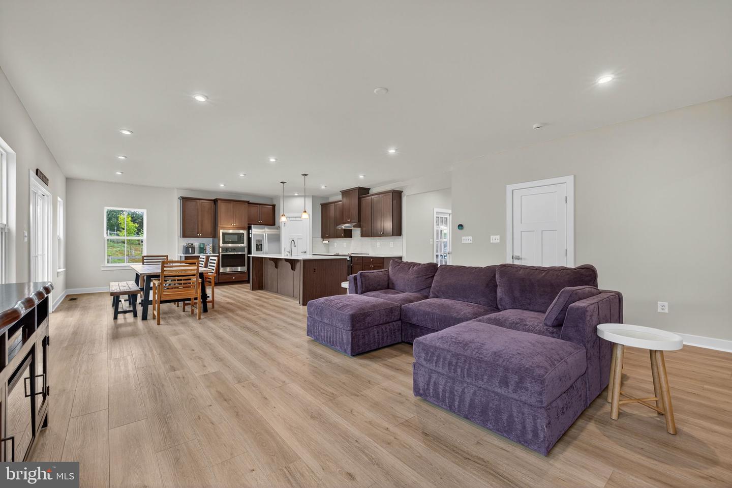9427 BLUE JAY CT, WARRENTON, Virginia 20187, 6 Bedrooms Bedrooms, ,5 BathroomsBathrooms,Residential,For sale,9427 BLUE JAY CT,VAFQ2017916 MLS # VAFQ2017916