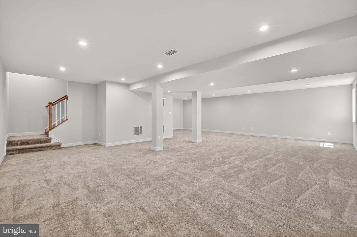 9427 BLUE JAY CT, WARRENTON, Virginia 20187, 6 Bedrooms Bedrooms, ,5 BathroomsBathrooms,Residential,For sale,9427 BLUE JAY CT,VAFQ2017916 MLS # VAFQ2017916