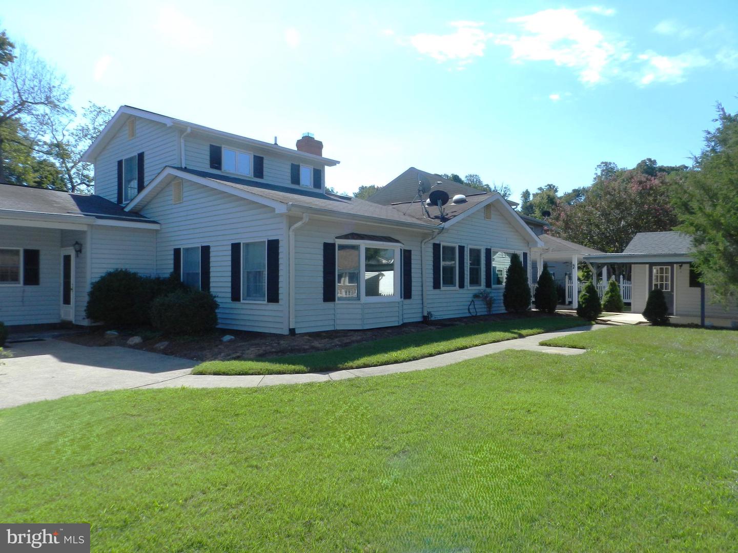 6134 8TH ST, KING GEORGE, Virginia 22485, 4 Bedrooms Bedrooms, ,3 BathroomsBathrooms,Residential,For sale,6134 8TH ST,VAKG2006872 MLS # VAKG2006872