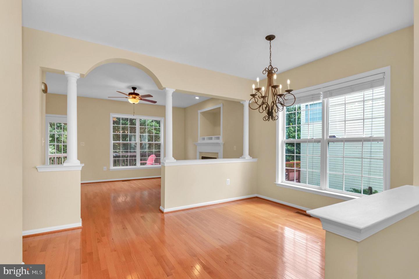 16550 RESERVOIR LOOP, DUMFRIES, Virginia 22026, 3 Bedrooms Bedrooms, 6 Rooms Rooms,2 BathroomsBathrooms,Residential,For sale,16550 RESERVOIR LOOP,VAPW2101456 MLS # VAPW2101456