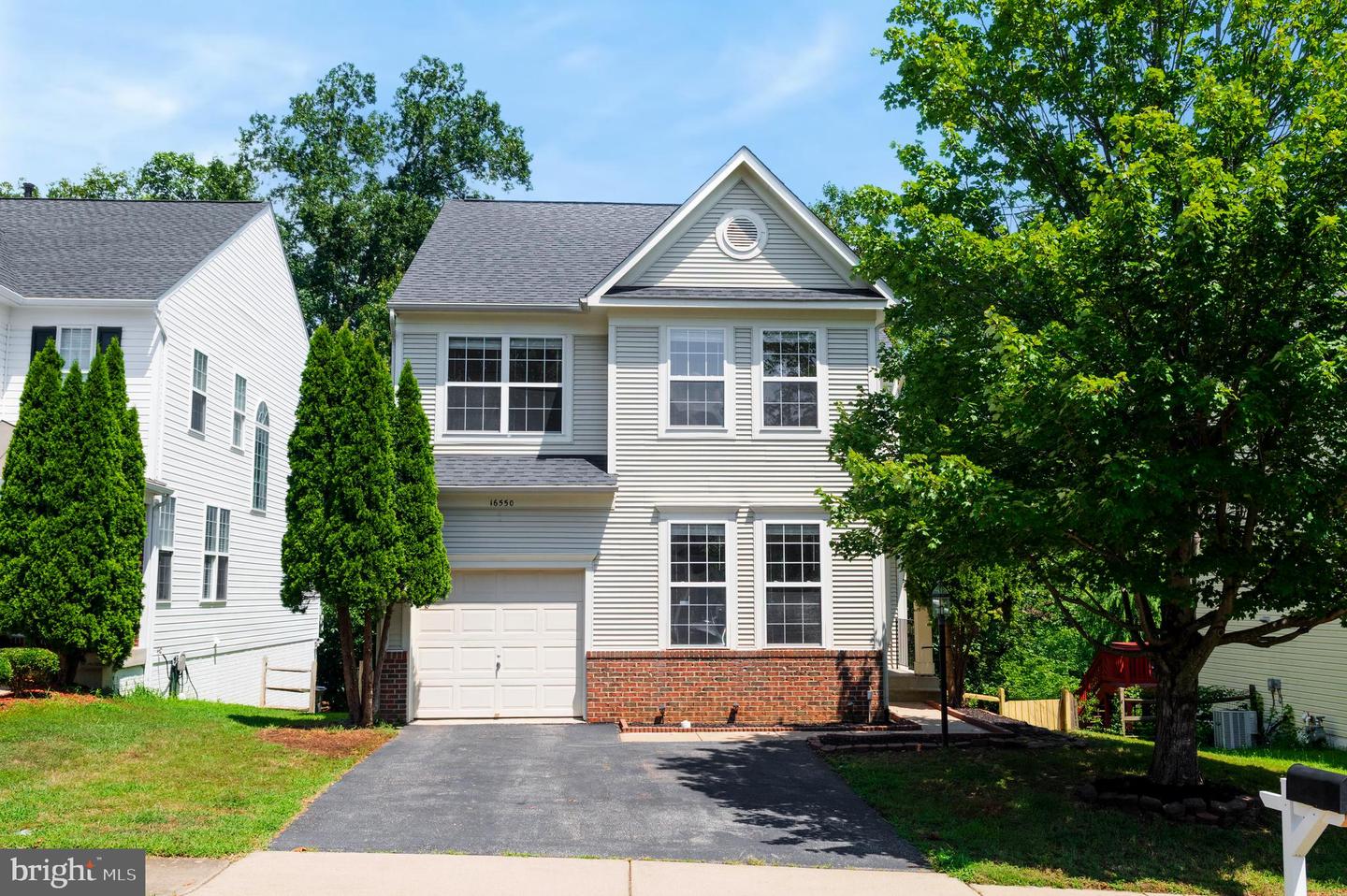 16550 RESERVOIR LOOP, DUMFRIES, Virginia 22026, 3 Bedrooms Bedrooms, 6 Rooms Rooms,2 BathroomsBathrooms,Residential,For sale,16550 RESERVOIR LOOP,VAPW2101456 MLS # VAPW2101456