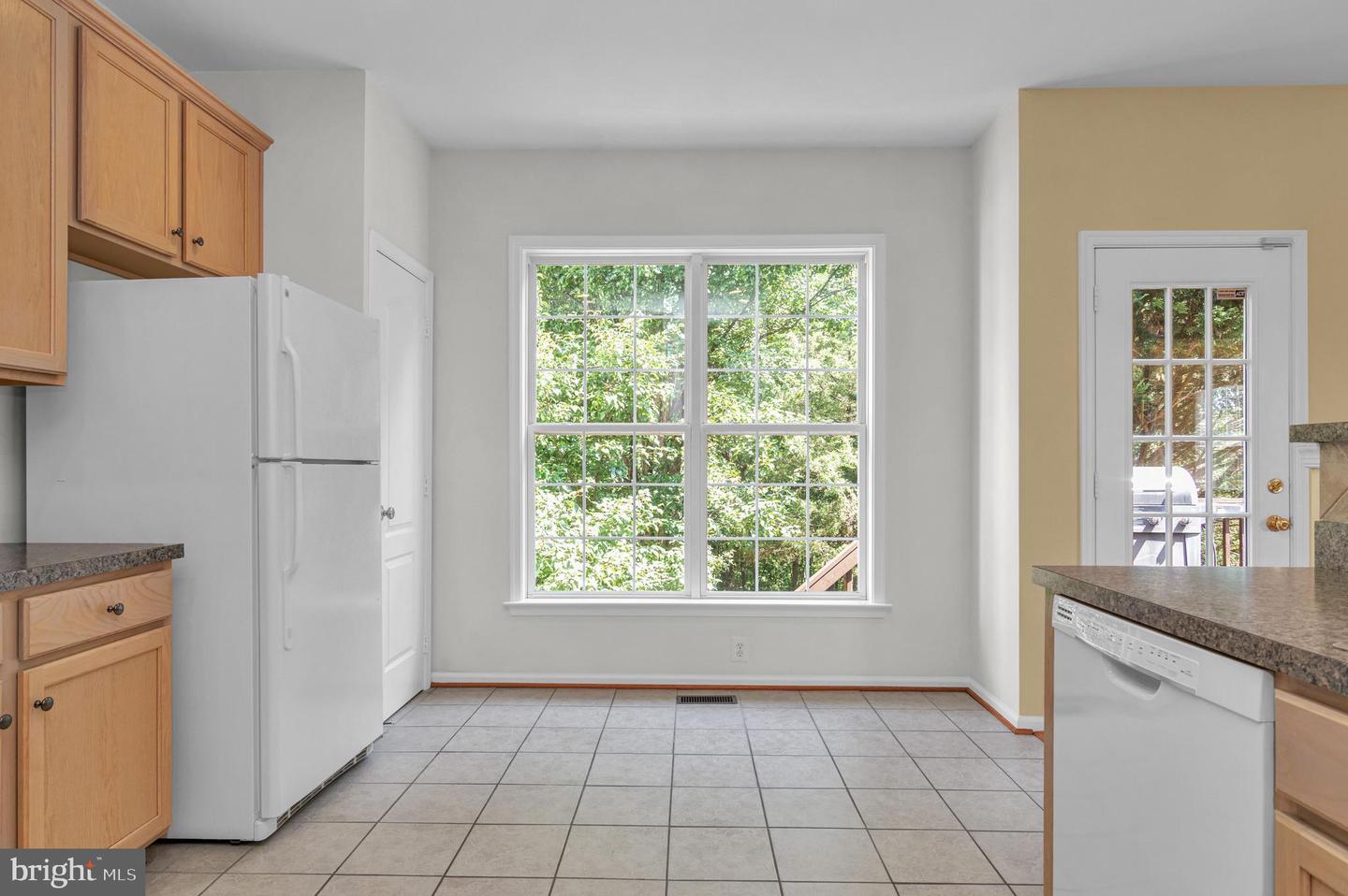 16550 RESERVOIR LOOP, DUMFRIES, Virginia 22026, 3 Bedrooms Bedrooms, 6 Rooms Rooms,2 BathroomsBathrooms,Residential,For sale,16550 RESERVOIR LOOP,VAPW2101456 MLS # VAPW2101456
