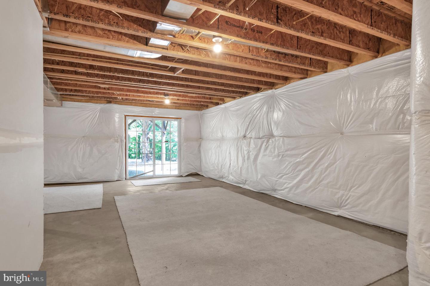 16550 RESERVOIR LOOP, DUMFRIES, Virginia 22026, 3 Bedrooms Bedrooms, 6 Rooms Rooms,2 BathroomsBathrooms,Residential,For sale,16550 RESERVOIR LOOP,VAPW2101456 MLS # VAPW2101456