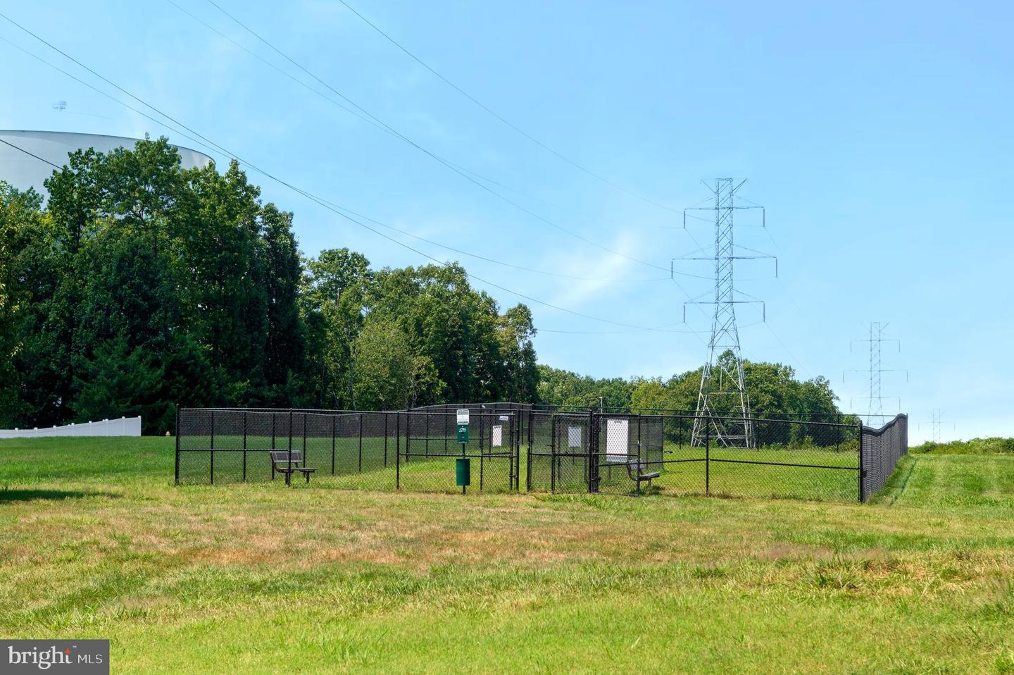 16550 RESERVOIR LOOP, DUMFRIES, Virginia 22026, 3 Bedrooms Bedrooms, 6 Rooms Rooms,2 BathroomsBathrooms,Residential,For sale,16550 RESERVOIR LOOP,VAPW2101456 MLS # VAPW2101456