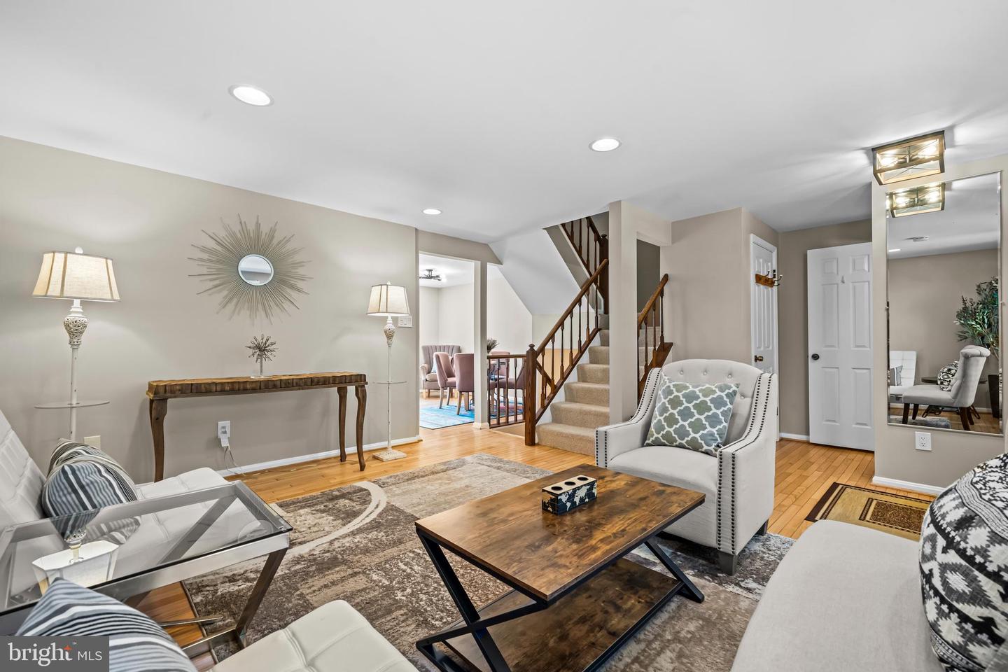 2952 OAKLEIGH LN, OAKTON, Virginia 22124, 3 Bedrooms Bedrooms, 7 Rooms Rooms,3 BathroomsBathrooms,Residential,For sale,2952 OAKLEIGH LN,VAFX2261272 MLS # VAFX2261272