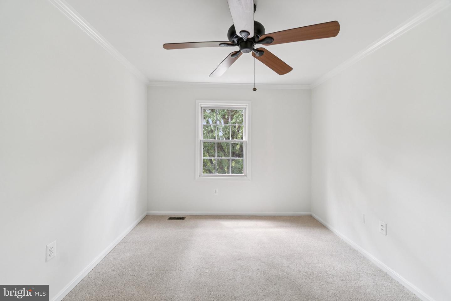4906 VAN WALBEEK PL, ANNANDALE, Virginia 22003, 3 Bedrooms Bedrooms, ,2 BathroomsBathrooms,Residential,For sale,4906 VAN WALBEEK PL,VAFX2261322 MLS # VAFX2261322