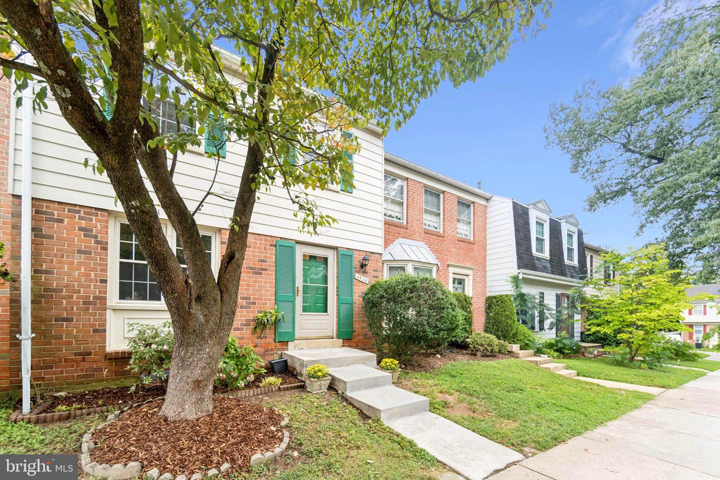 4906 VAN WALBEEK PL, ANNANDALE, Virginia 22003, 3 Bedrooms Bedrooms, ,2 BathroomsBathrooms,Residential,For sale,4906 VAN WALBEEK PL,VAFX2261322 MLS # VAFX2261322