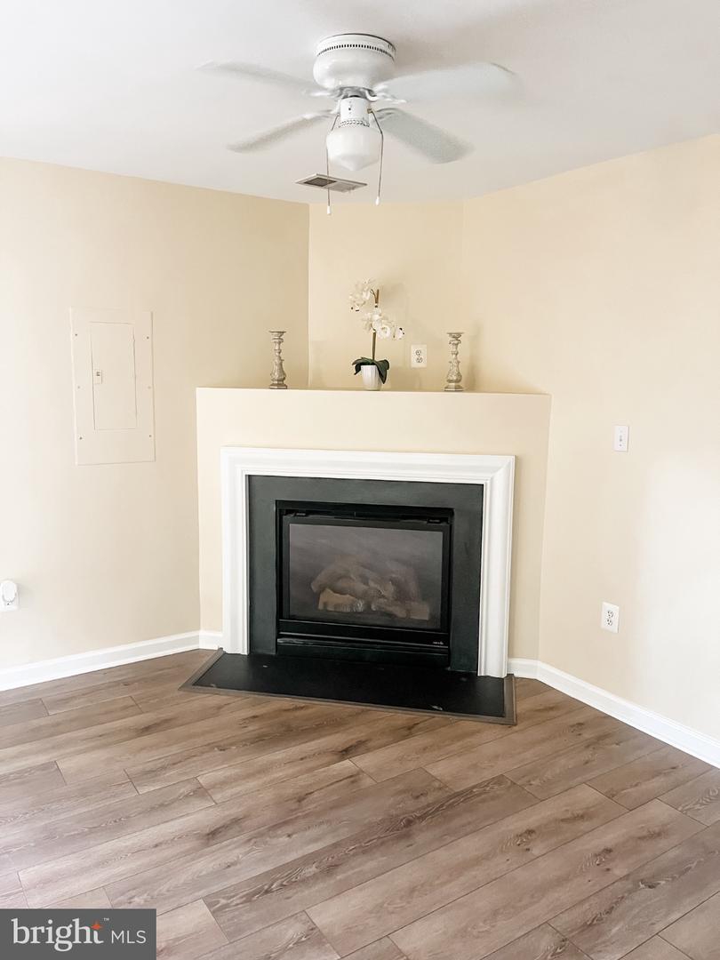 6637 RODERICK LOOP, GAINESVILLE, Virginia 20155, 3 Bedrooms Bedrooms, 12 Rooms Rooms,2 BathroomsBathrooms,Residential,For sale,6637 RODERICK LOOP,VAPW2101568 MLS # VAPW2101568