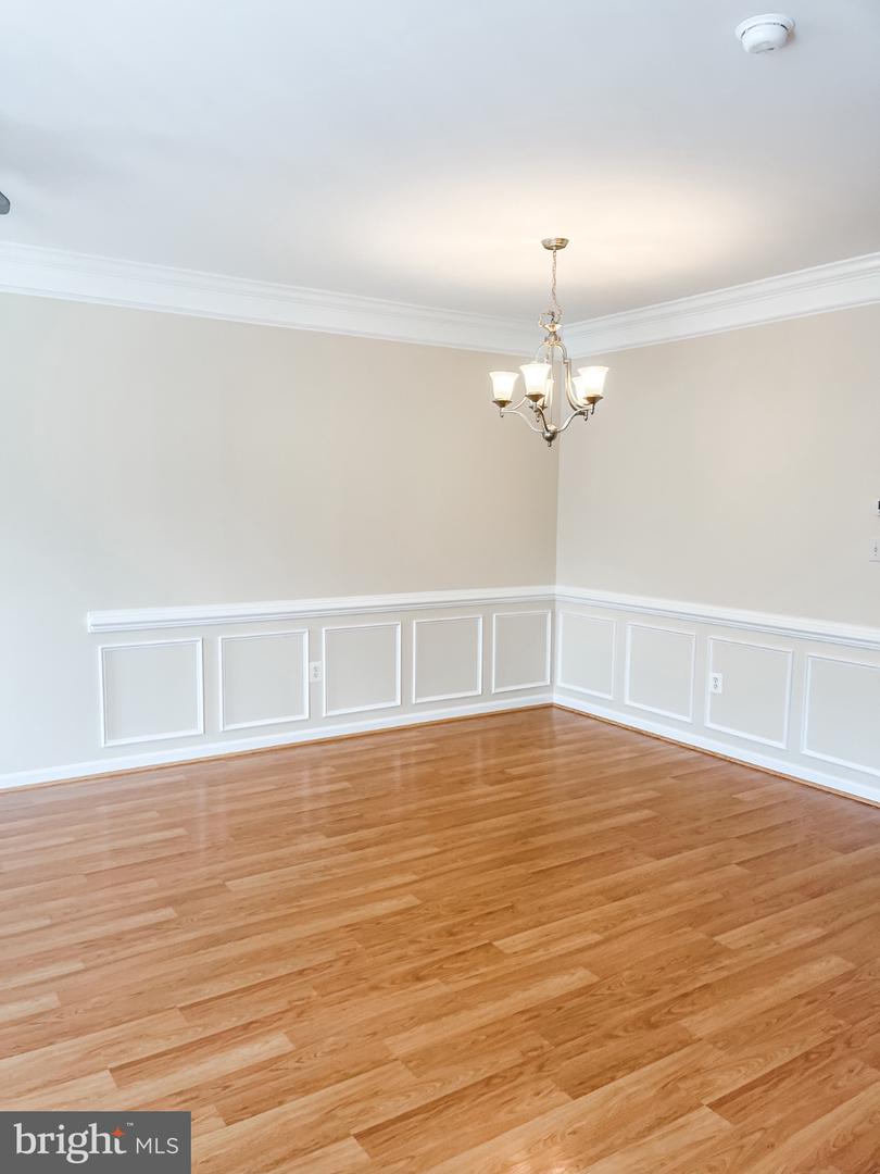 6637 RODERICK LOOP, GAINESVILLE, Virginia 20155, 3 Bedrooms Bedrooms, 12 Rooms Rooms,2 BathroomsBathrooms,Residential,For sale,6637 RODERICK LOOP,VAPW2101568 MLS # VAPW2101568