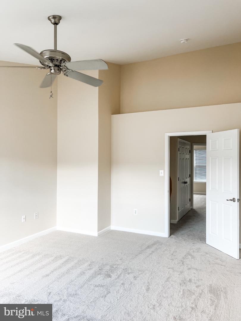 6637 RODERICK LOOP, GAINESVILLE, Virginia 20155, 3 Bedrooms Bedrooms, 12 Rooms Rooms,2 BathroomsBathrooms,Residential,For sale,6637 RODERICK LOOP,VAPW2101568 MLS # VAPW2101568