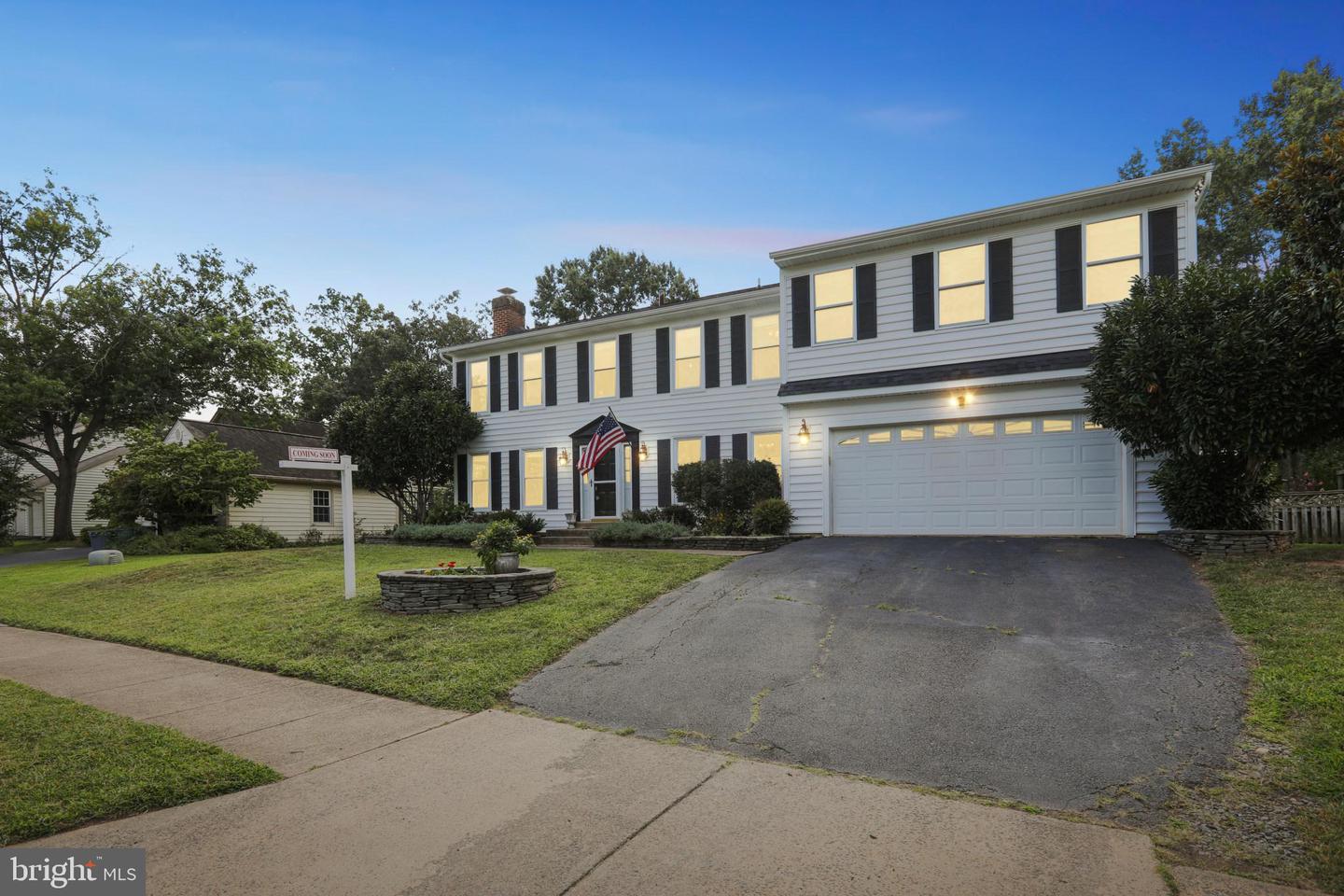 5610 ROWENA DR, CENTREVILLE, Virginia 20120, 5 Bedrooms Bedrooms, ,3 BathroomsBathrooms,Residential,For sale,5610 ROWENA DR,VAFX2262026 MLS # VAFX2262026
