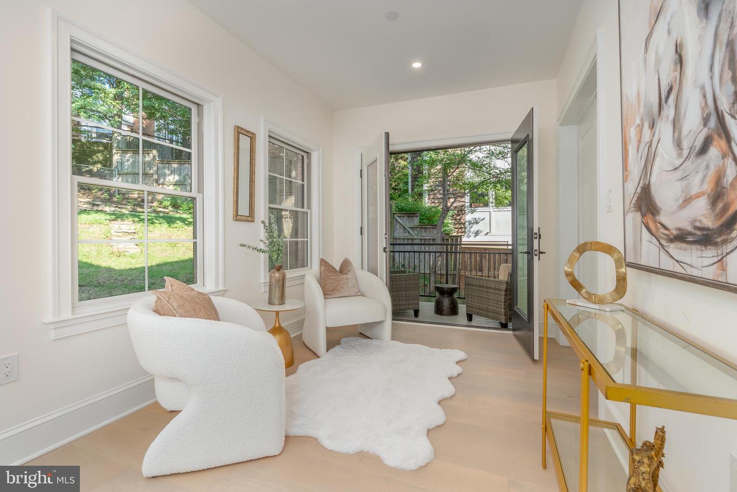 5631 MACARTHUR BLVD NW, WASHINGTON, District Of Columbia 20016, 6 Bedrooms Bedrooms, ,6 BathroomsBathrooms,Residential,For sale,5631 MACARTHUR BLVD NW,DCDC2215732 MLS # DCDC2215732
