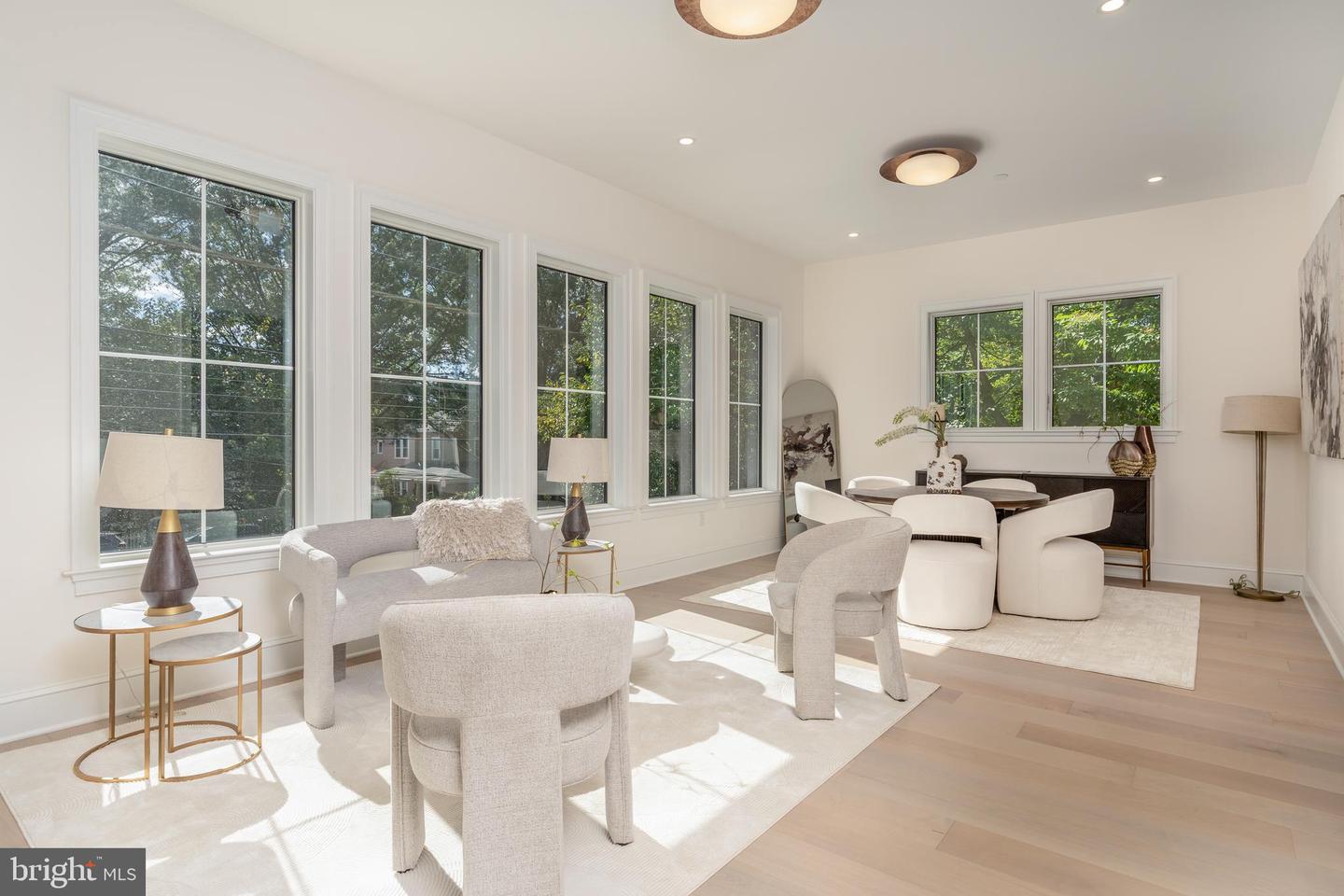 5631 MACARTHUR BLVD NW, WASHINGTON, District Of Columbia 20016, 6 Bedrooms Bedrooms, ,6 BathroomsBathrooms,Residential,For sale,5631 MACARTHUR BLVD NW,DCDC2215732 MLS # DCDC2215732