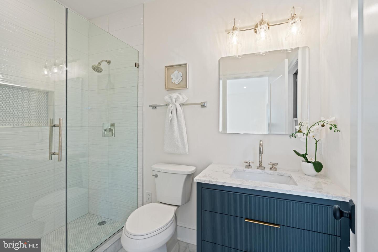 5631 MACARTHUR BLVD NW, WASHINGTON, District Of Columbia 20016, 6 Bedrooms Bedrooms, ,6 BathroomsBathrooms,Residential,For sale,5631 MACARTHUR BLVD NW,DCDC2215732 MLS # DCDC2215732