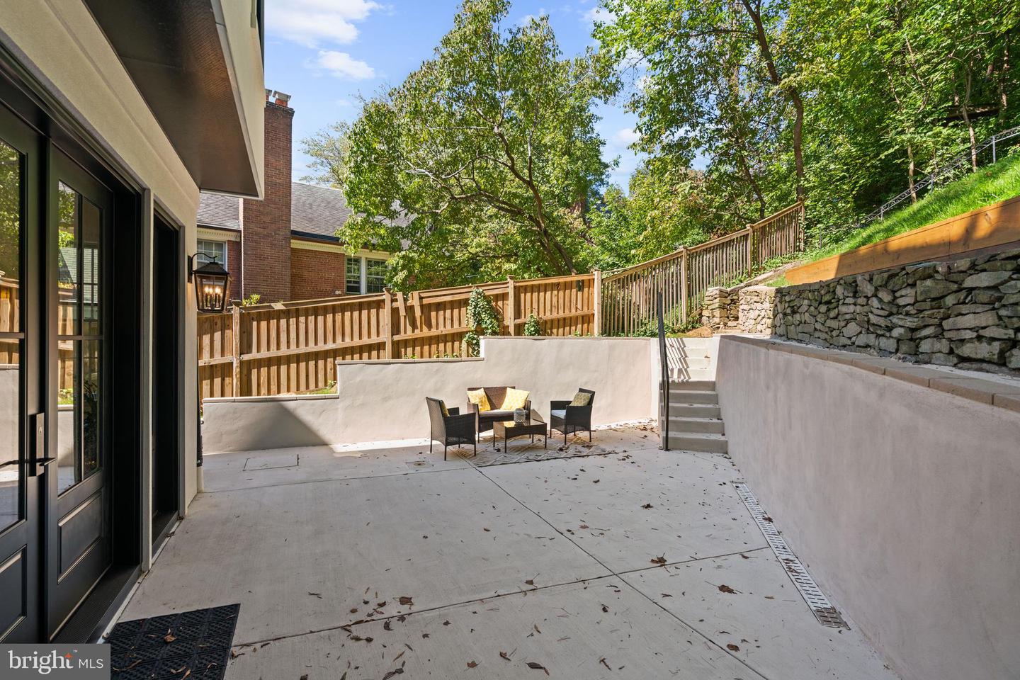 5631 MACARTHUR BLVD NW, WASHINGTON, District Of Columbia 20016, 6 Bedrooms Bedrooms, ,6 BathroomsBathrooms,Residential,For sale,5631 MACARTHUR BLVD NW,DCDC2215732 MLS # DCDC2215732
