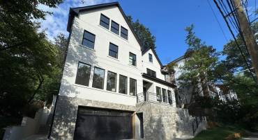 5631 MACARTHUR BLVD NW, WASHINGTON, District Of Columbia 20016, 6 Bedrooms Bedrooms, ,6 BathroomsBathrooms,Residential,For sale,5631 MACARTHUR BLVD NW,DCDC2215732 MLS # DCDC2215732
