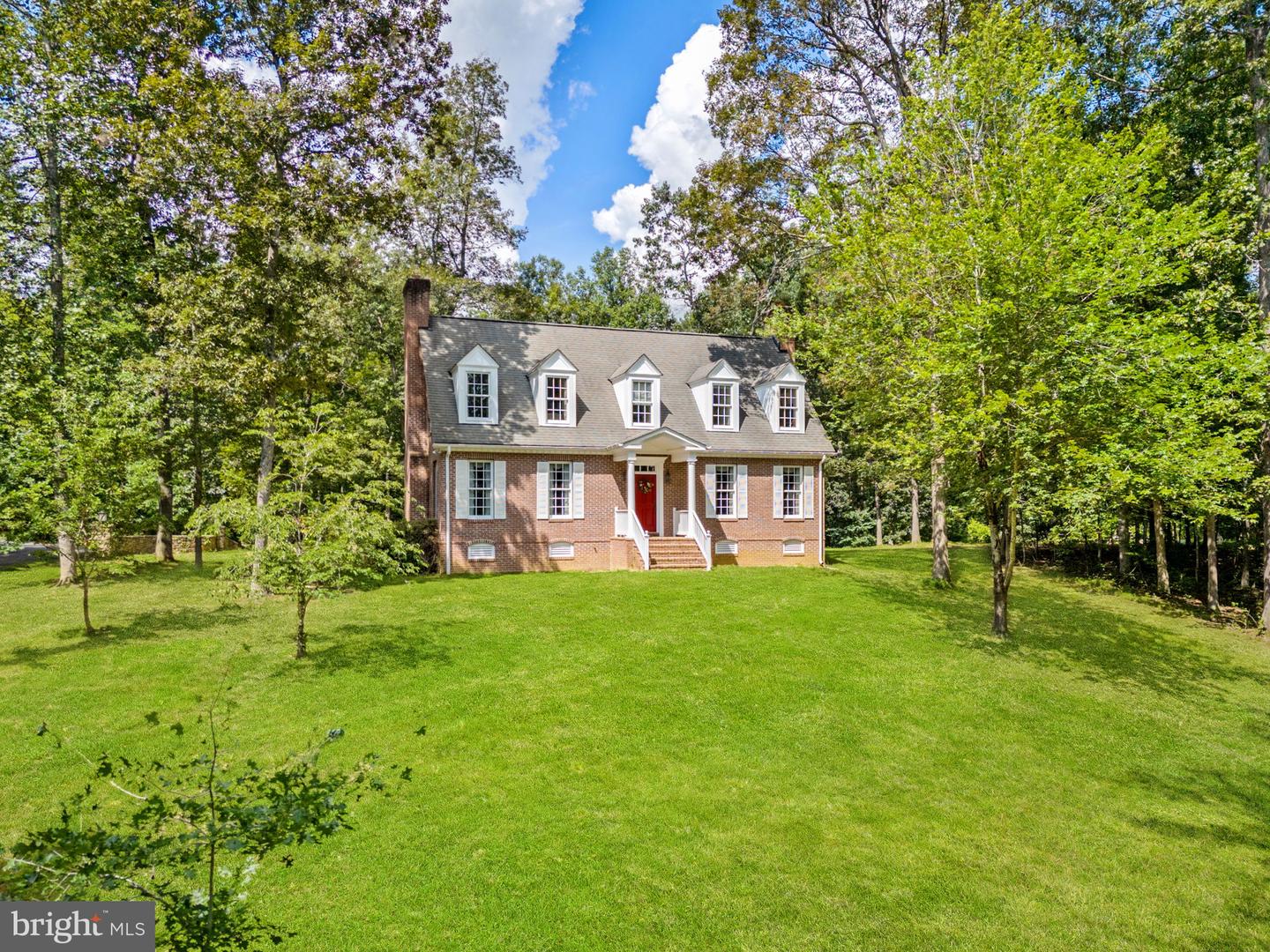 11136 ORLEAN VISTA DR, MARSHALL, Virginia 20115, 3 Bedrooms Bedrooms, ,3 BathroomsBathrooms,Residential,For sale,11136 ORLEAN VISTA DR,VAFQ2017972 MLS # VAFQ2017972