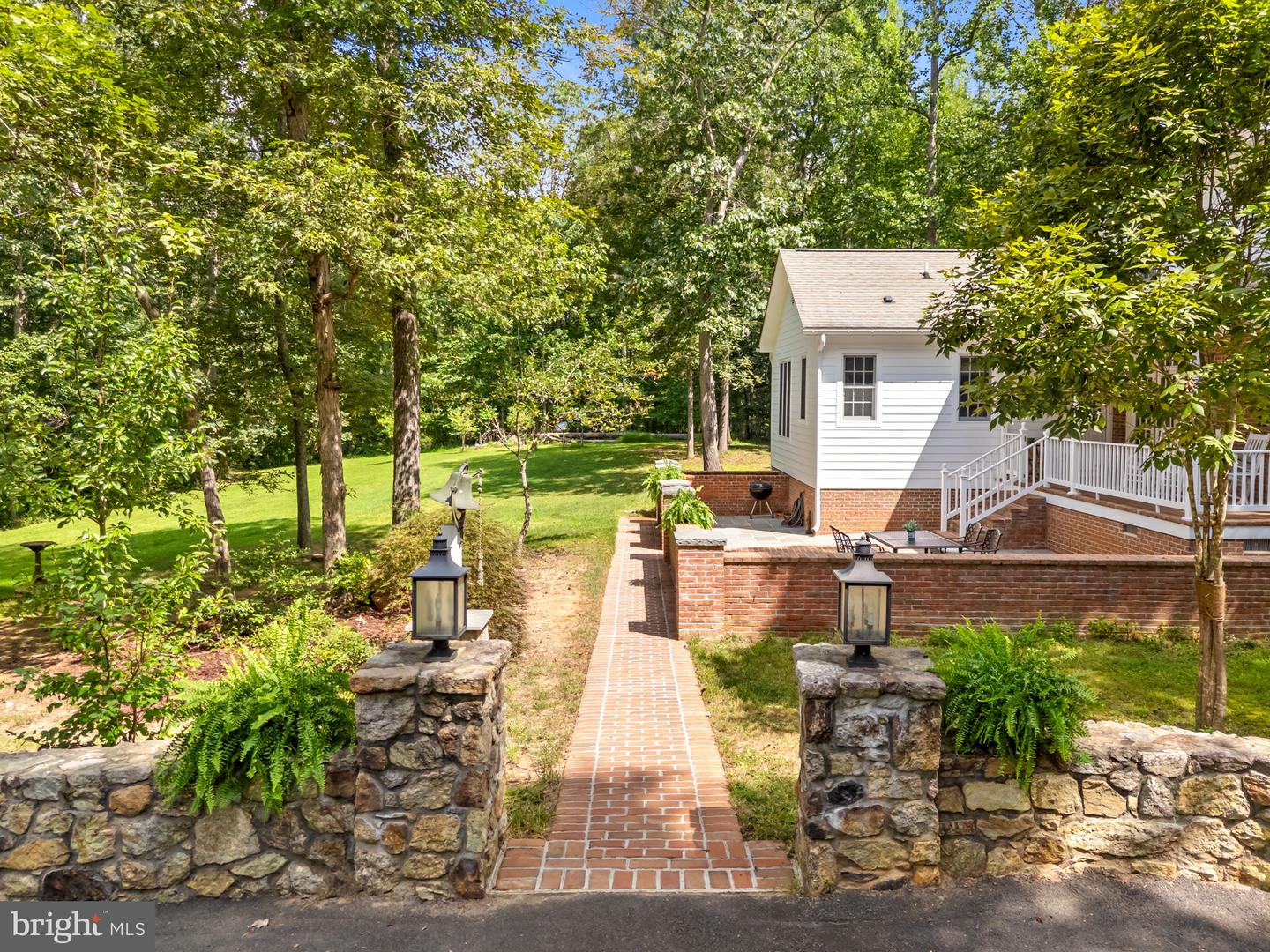 11136 ORLEAN VISTA DR, MARSHALL, Virginia 20115, 3 Bedrooms Bedrooms, ,3 BathroomsBathrooms,Residential,For sale,11136 ORLEAN VISTA DR,VAFQ2017972 MLS # VAFQ2017972
