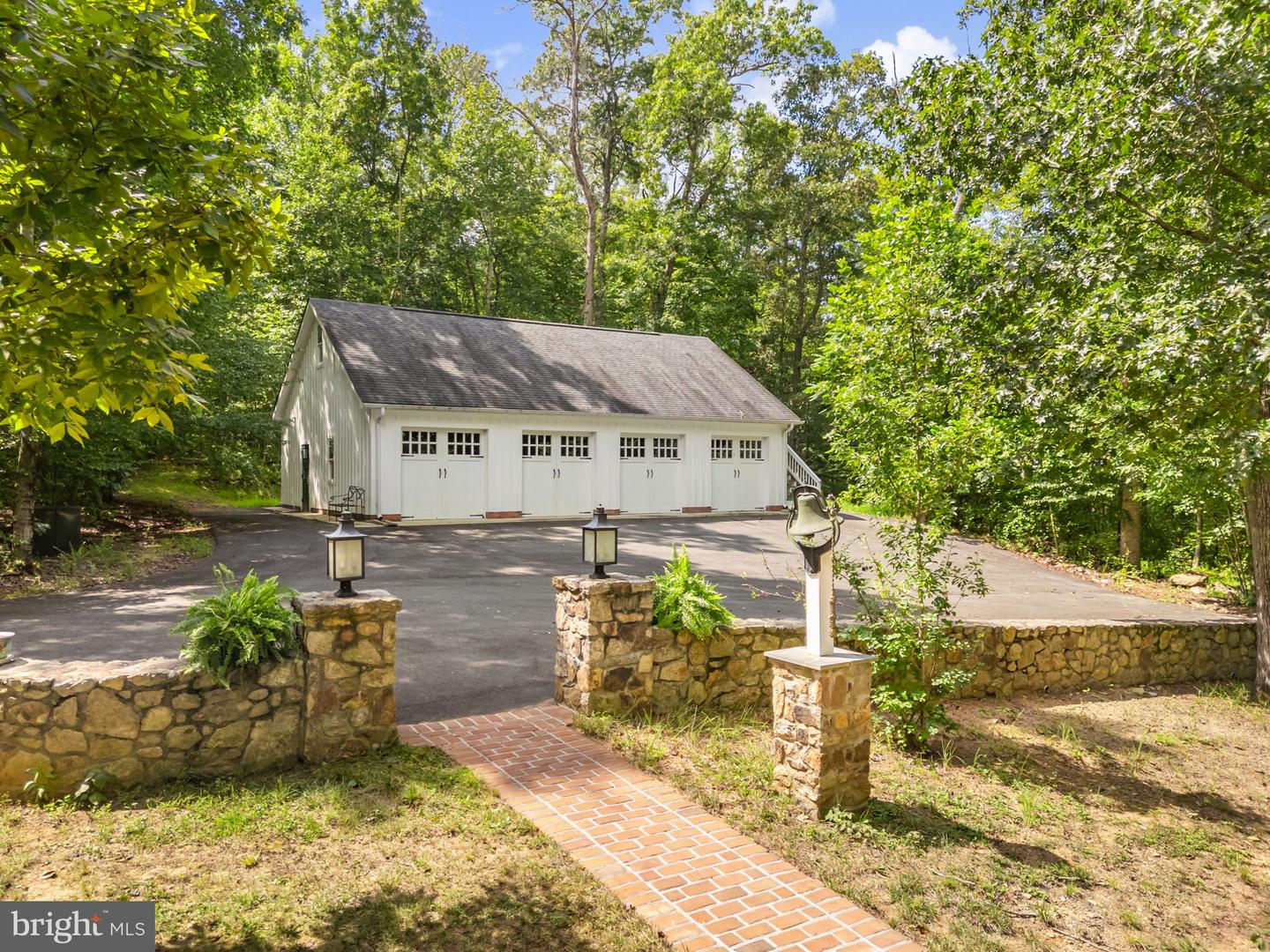 11136 ORLEAN VISTA DR, MARSHALL, Virginia 20115, 3 Bedrooms Bedrooms, ,3 BathroomsBathrooms,Residential,For sale,11136 ORLEAN VISTA DR,VAFQ2017972 MLS # VAFQ2017972