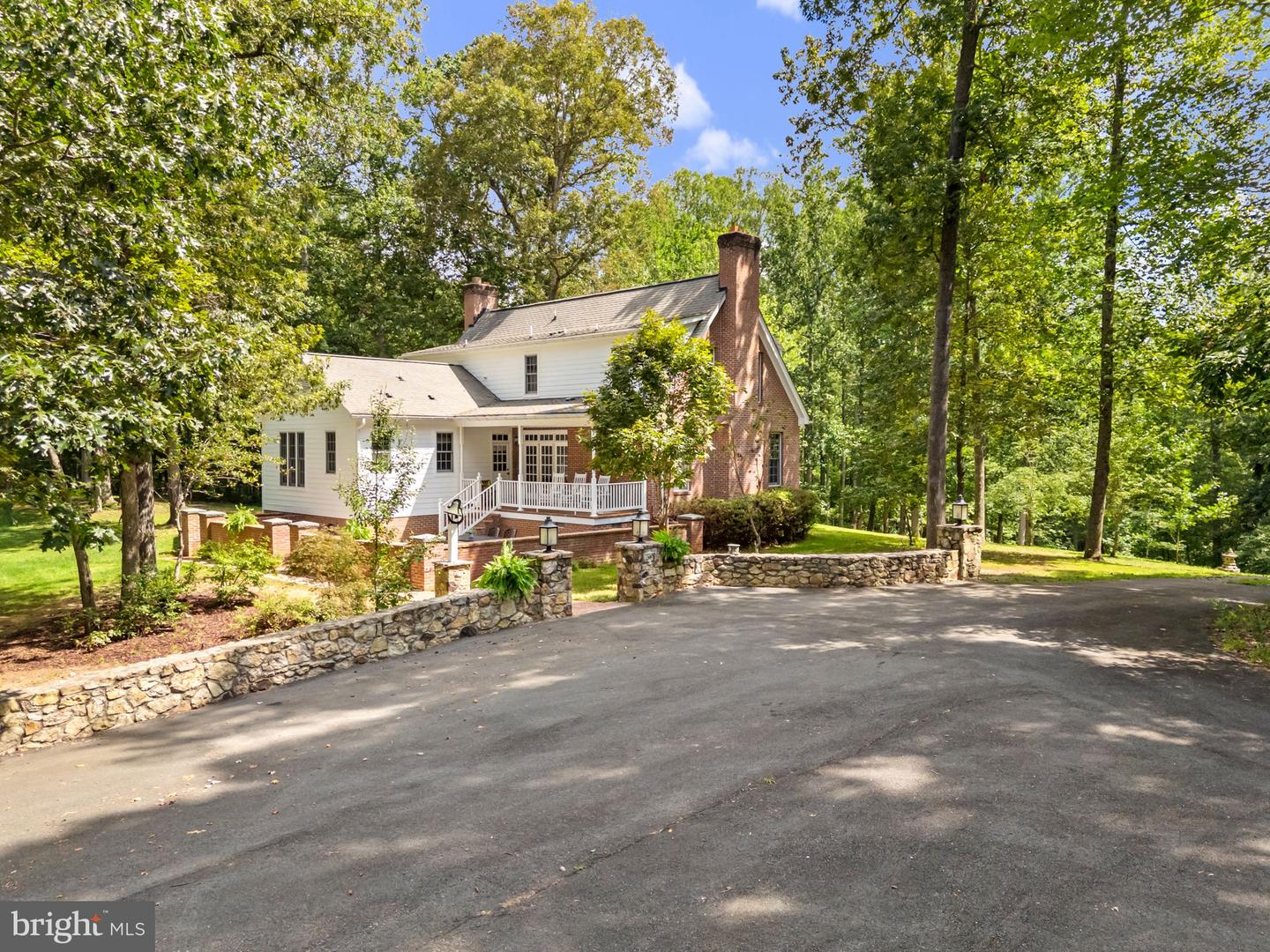 11136 ORLEAN VISTA DR, MARSHALL, Virginia 20115, 3 Bedrooms Bedrooms, ,3 BathroomsBathrooms,Residential,For sale,11136 ORLEAN VISTA DR,VAFQ2017972 MLS # VAFQ2017972