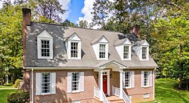 11136 ORLEAN VISTA DR, MARSHALL, Virginia 20115, 3 Bedrooms Bedrooms, ,3 BathroomsBathrooms,Residential,For sale,11136 ORLEAN VISTA DR,VAFQ2017972 MLS # VAFQ2017972