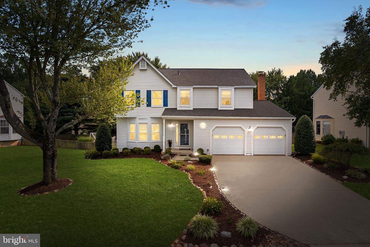 20049 GREAT FALLS FOREST DR, GREAT FALLS, Virginia 22066, 4 Bedrooms Bedrooms, ,2 BathroomsBathrooms,Residential,For sale,20049 GREAT FALLS FOREST DR,VALO2104876 MLS # VALO2104876
