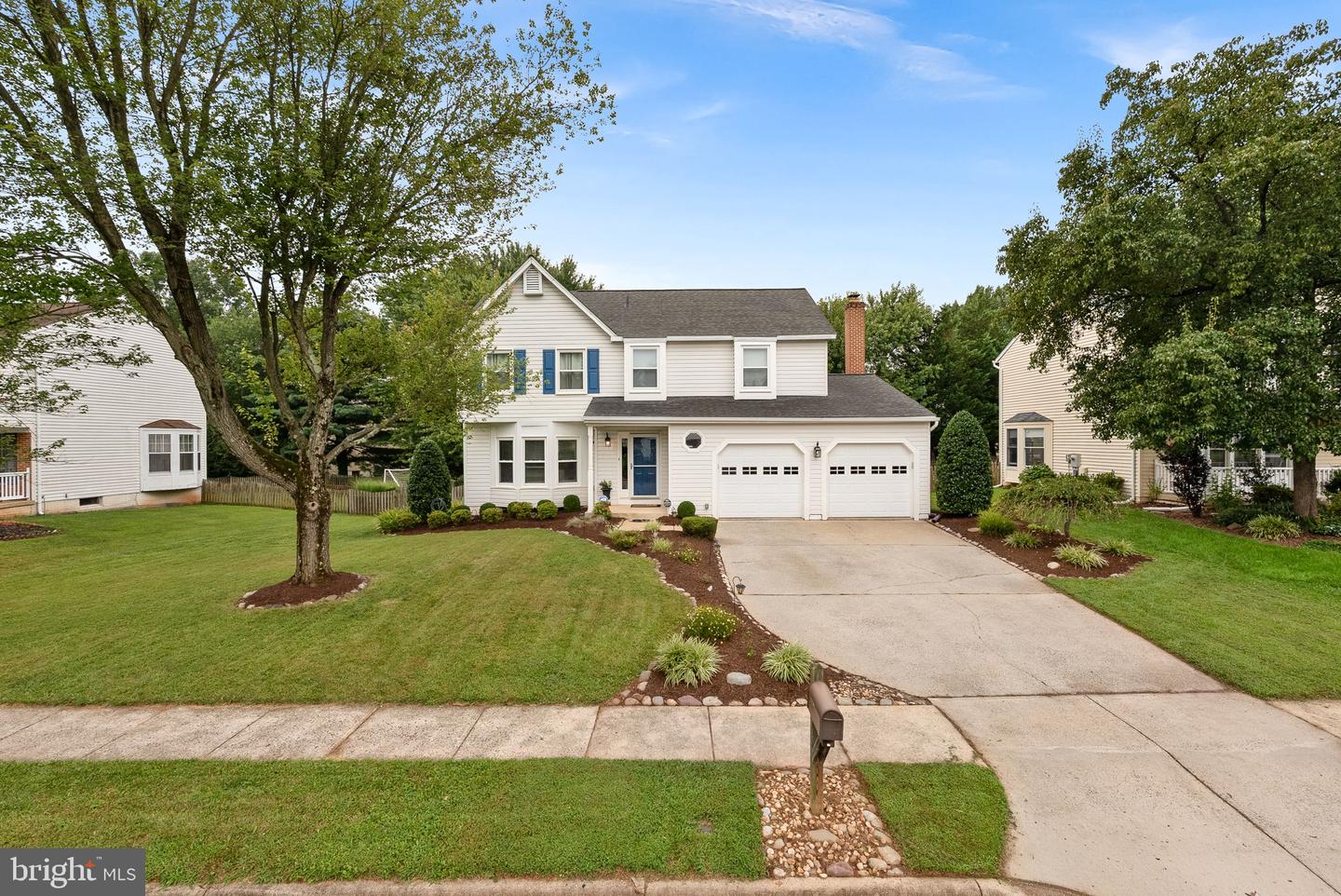 20049 GREAT FALLS FOREST DR, GREAT FALLS, Virginia 22066, 4 Bedrooms Bedrooms, ,2 BathroomsBathrooms,Residential,For sale,20049 GREAT FALLS FOREST DR,VALO2104876 MLS # VALO2104876