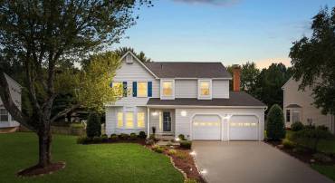 20049 GREAT FALLS FOREST DR, GREAT FALLS, Virginia 22066, 4 Bedrooms Bedrooms, ,2 BathroomsBathrooms,Residential,For sale,20049 GREAT FALLS FOREST DR,VALO2104876 MLS # VALO2104876