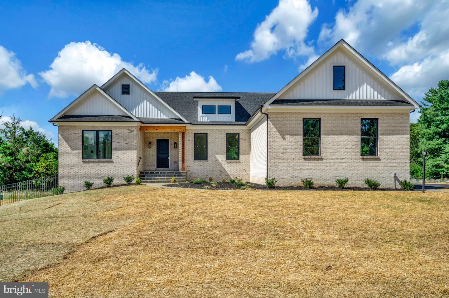 2507 RUNNING BROOK CT, STAFFORD, Virginia 22554, 3 Bedrooms Bedrooms, ,2 BathroomsBathrooms,Residential,For sale,2507 RUNNING BROOK CT,VAST2041962 MLS # VAST2041962