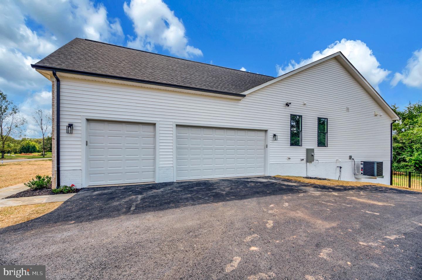 2507 RUNNING BROOK CT, STAFFORD, Virginia 22554, 3 Bedrooms Bedrooms, ,2 BathroomsBathrooms,Residential,For sale,2507 RUNNING BROOK CT,VAST2041962 MLS # VAST2041962