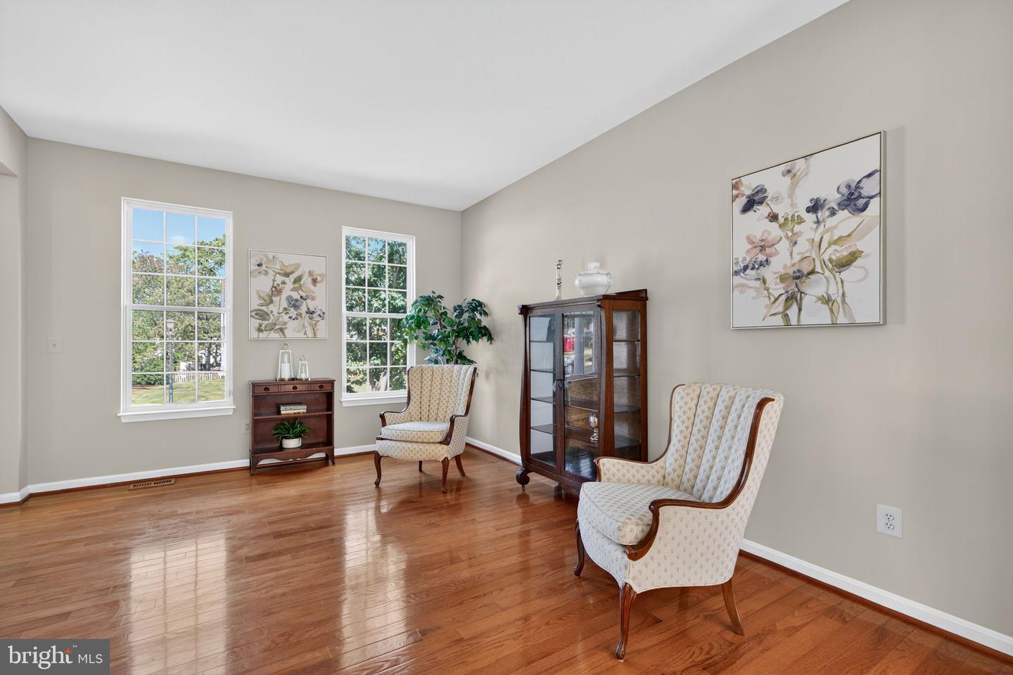 297 WHITEHORSE CT SW, LEESBURG, Virginia 20175, 5 Bedrooms Bedrooms, ,3 BathroomsBathrooms,Residential,For sale,297 WHITEHORSE CT SW,VALO2104934 MLS # VALO2104934