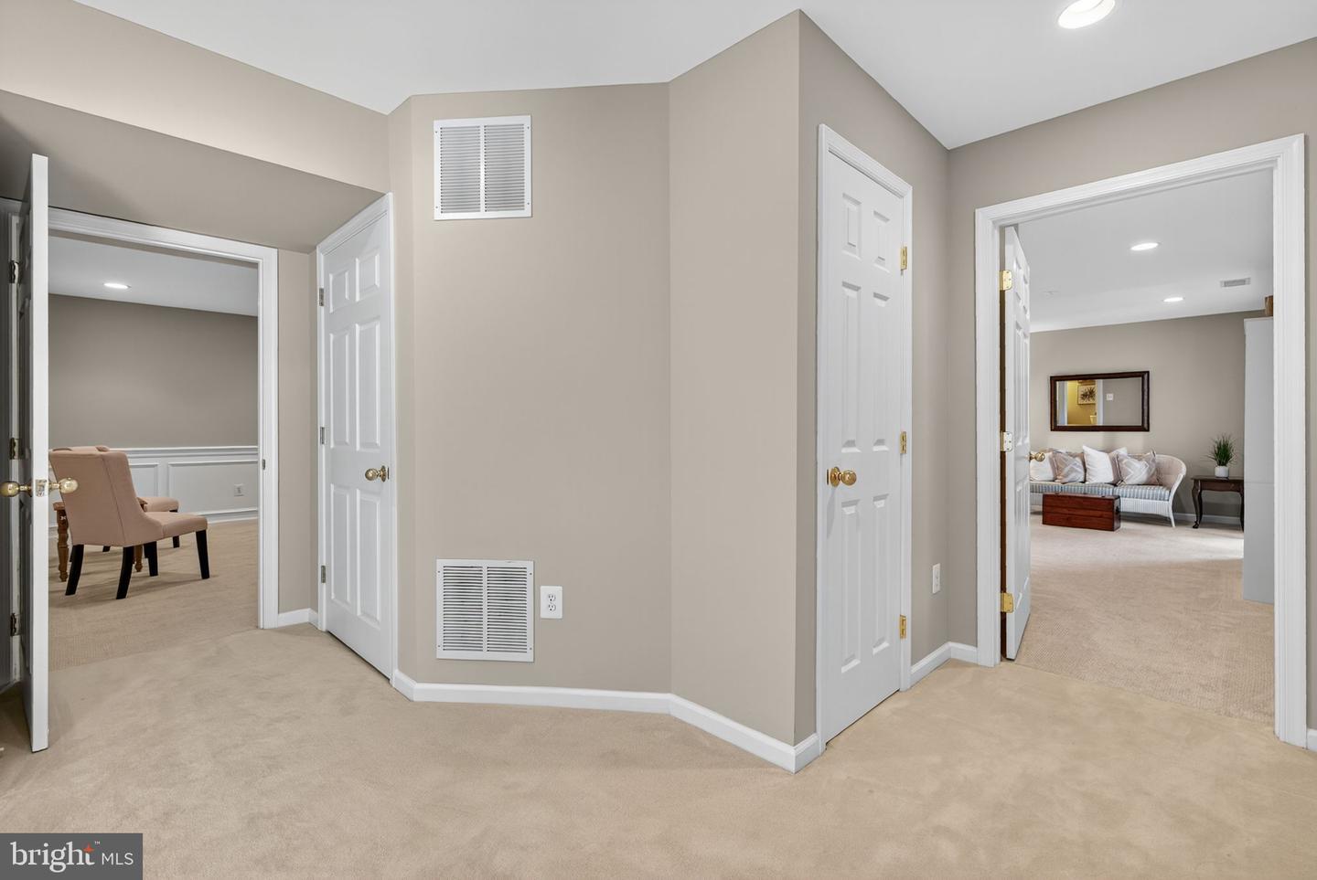 297 WHITEHORSE CT SW, LEESBURG, Virginia 20175, 5 Bedrooms Bedrooms, ,3 BathroomsBathrooms,Residential,For sale,297 WHITEHORSE CT SW,VALO2104934 MLS # VALO2104934