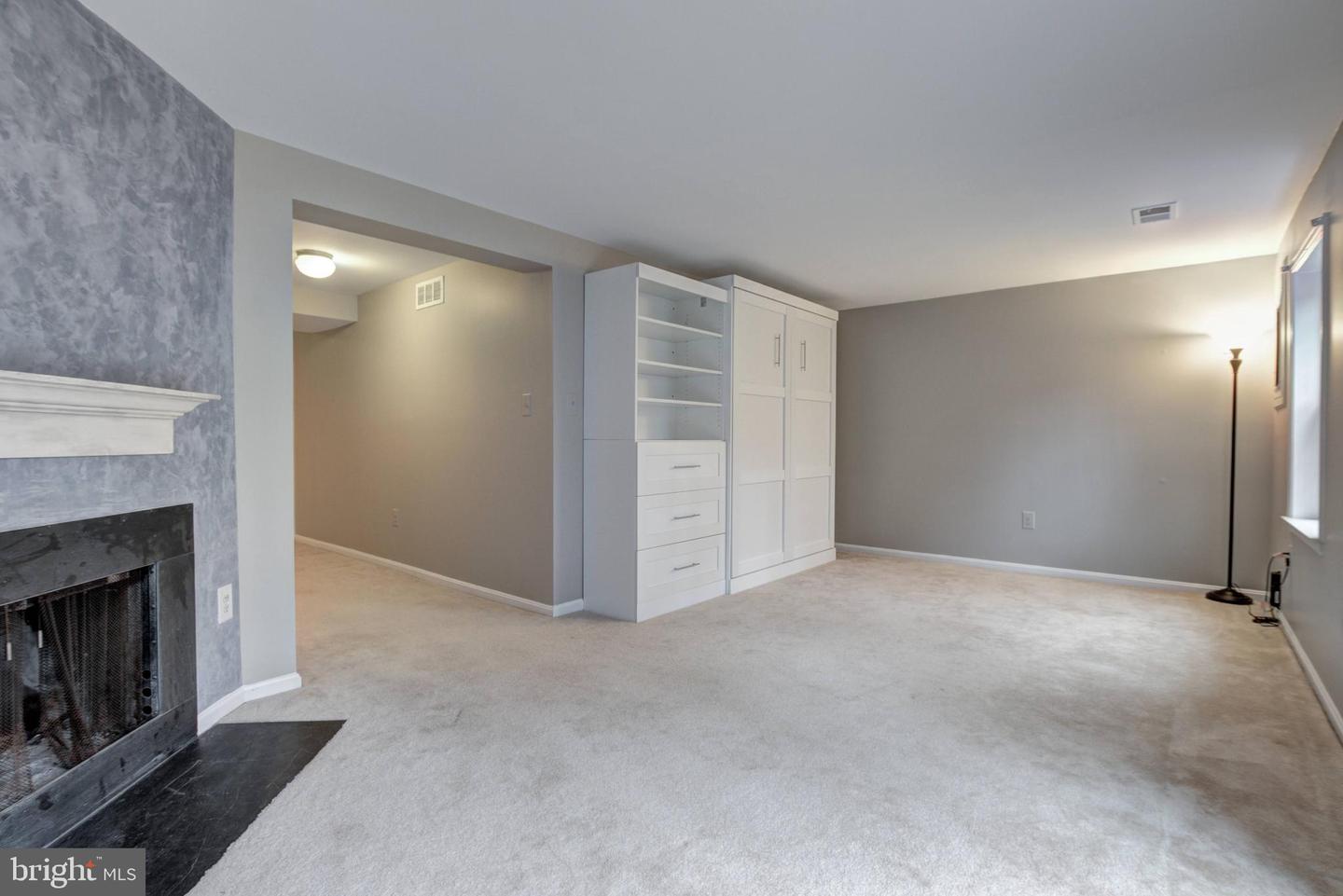 7948 BETHELEN WOODS LN, SPRINGFIELD, Virginia 22153, 3 Bedrooms Bedrooms, ,2 BathroomsBathrooms,Residential,For sale,7948 BETHELEN WOODS LN,VAFX2262446 MLS # VAFX2262446