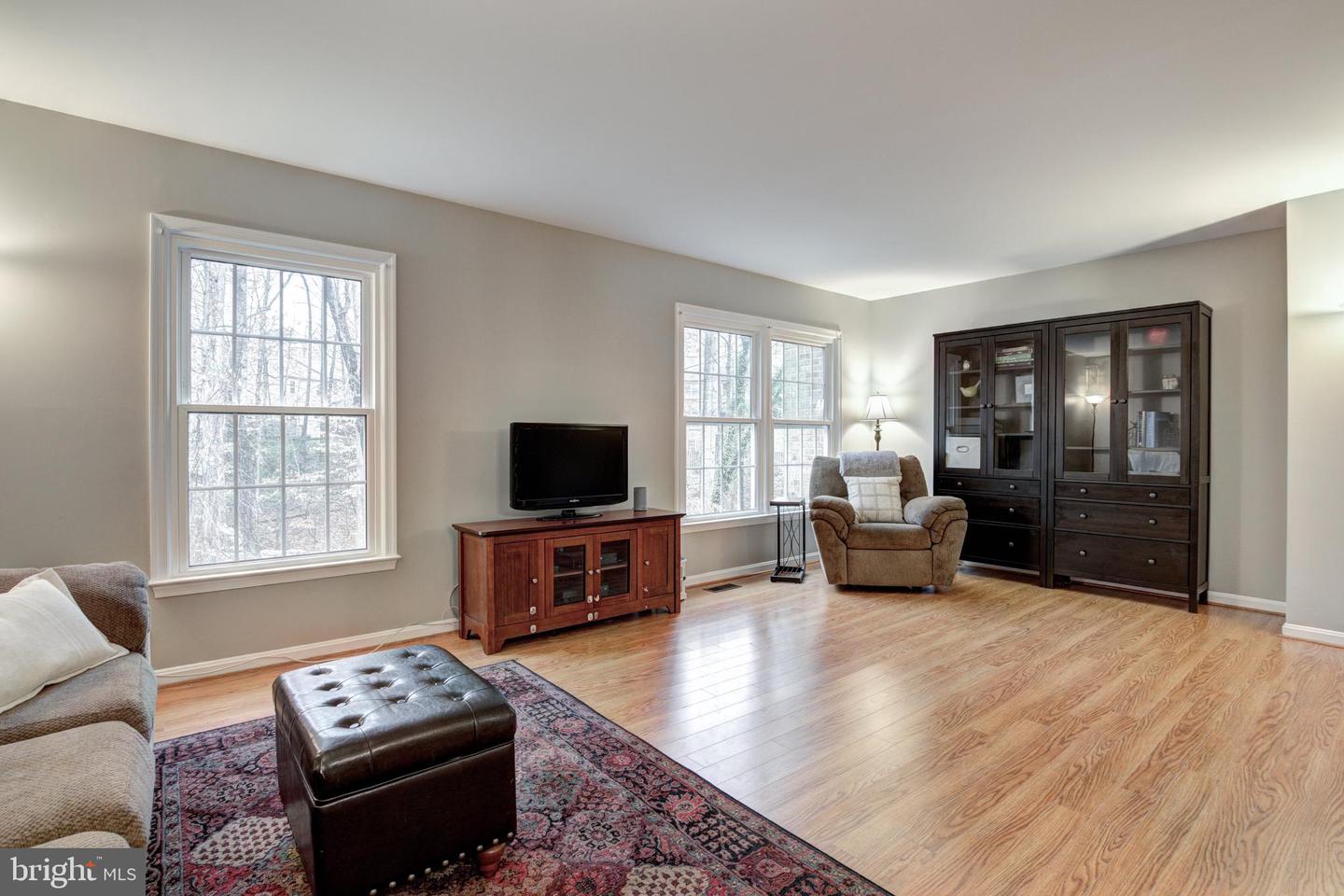 7948 BETHELEN WOODS LN, SPRINGFIELD, Virginia 22153, 3 Bedrooms Bedrooms, ,2 BathroomsBathrooms,Residential,For sale,7948 BETHELEN WOODS LN,VAFX2262446 MLS # VAFX2262446