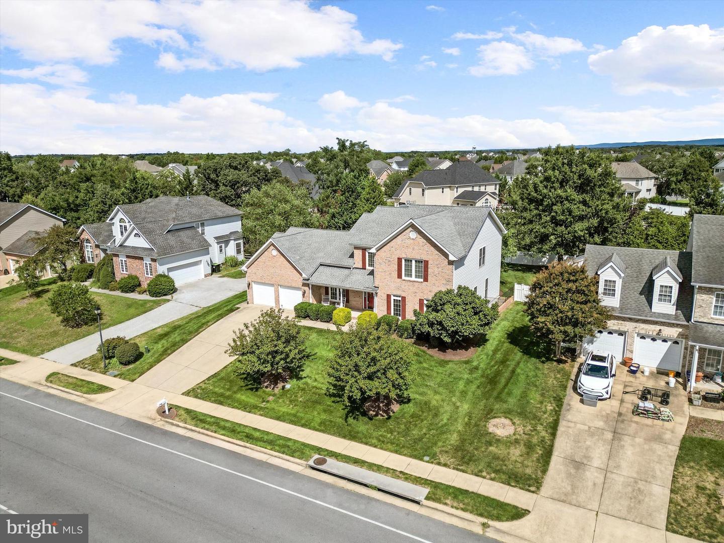 140 KINROSS DR, WINCHESTER, Virginia 22602, 4 Bedrooms Bedrooms, ,2 BathroomsBathrooms,Residential,For sale,140 KINROSS DR,VAFV2036316 MLS # VAFV2036316