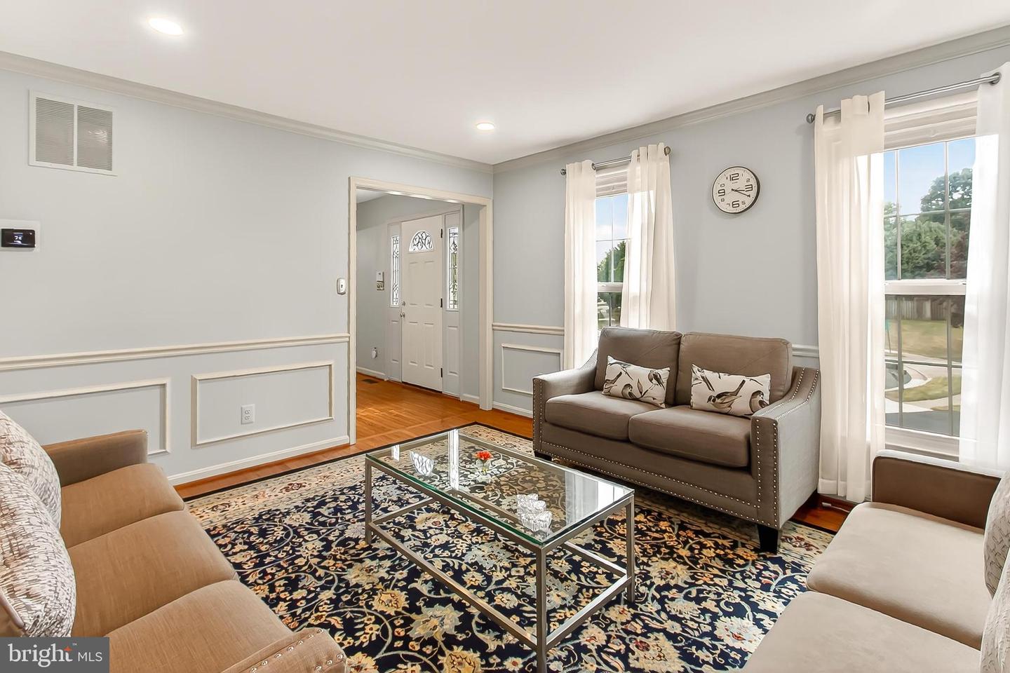 406 WOODGROVE CT, HERNDON, Virginia 20170, 5 Bedrooms Bedrooms, ,4 BathroomsBathrooms,Residential,For sale,406 WOODGROVE CT,VAFX2262652 MLS # VAFX2262652