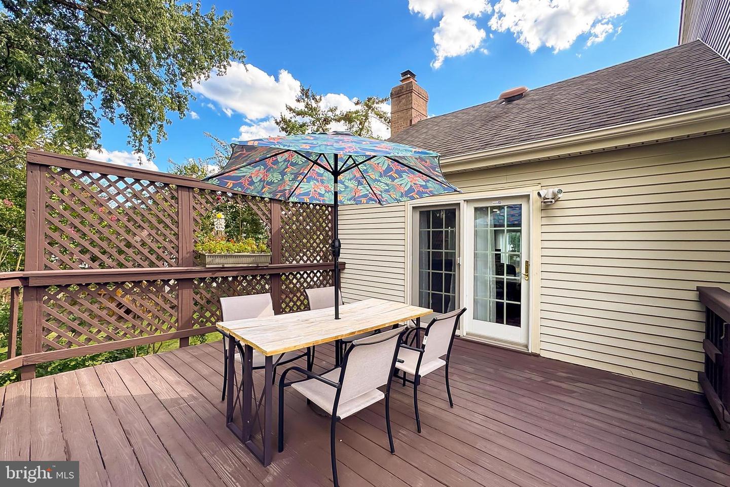 406 WOODGROVE CT, HERNDON, Virginia 20170, 5 Bedrooms Bedrooms, ,4 BathroomsBathrooms,Residential,For sale,406 WOODGROVE CT,VAFX2262652 MLS # VAFX2262652