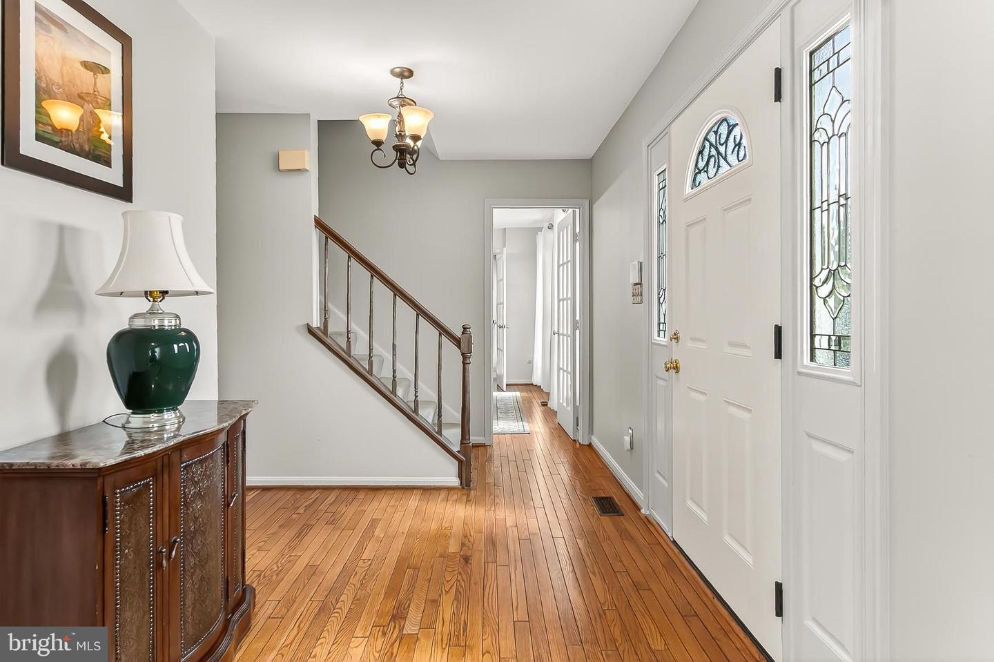 406 WOODGROVE CT, HERNDON, Virginia 20170, 5 Bedrooms Bedrooms, ,4 BathroomsBathrooms,Residential,For sale,406 WOODGROVE CT,VAFX2262652 MLS # VAFX2262652