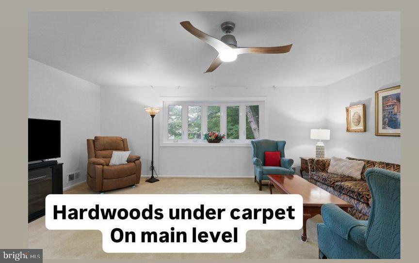 10105 COMMONWEALTH BLVD, FAIRFAX, Virginia 22032, 4 Bedrooms Bedrooms, ,2 BathroomsBathrooms,Residential,For sale,10105 COMMONWEALTH BLVD,VAFX2262848 MLS # VAFX2262848