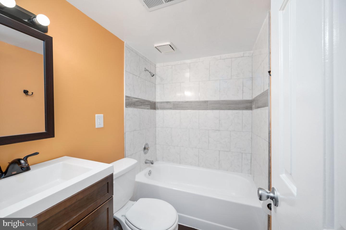 6800 ESTATE LN, FREDERICKSBURG, Virginia 22407, 4 Bedrooms Bedrooms, ,2 BathroomsBathrooms,Residential,For sale,6800 ESTATE LN,VASP2035782 MLS # VASP2035782