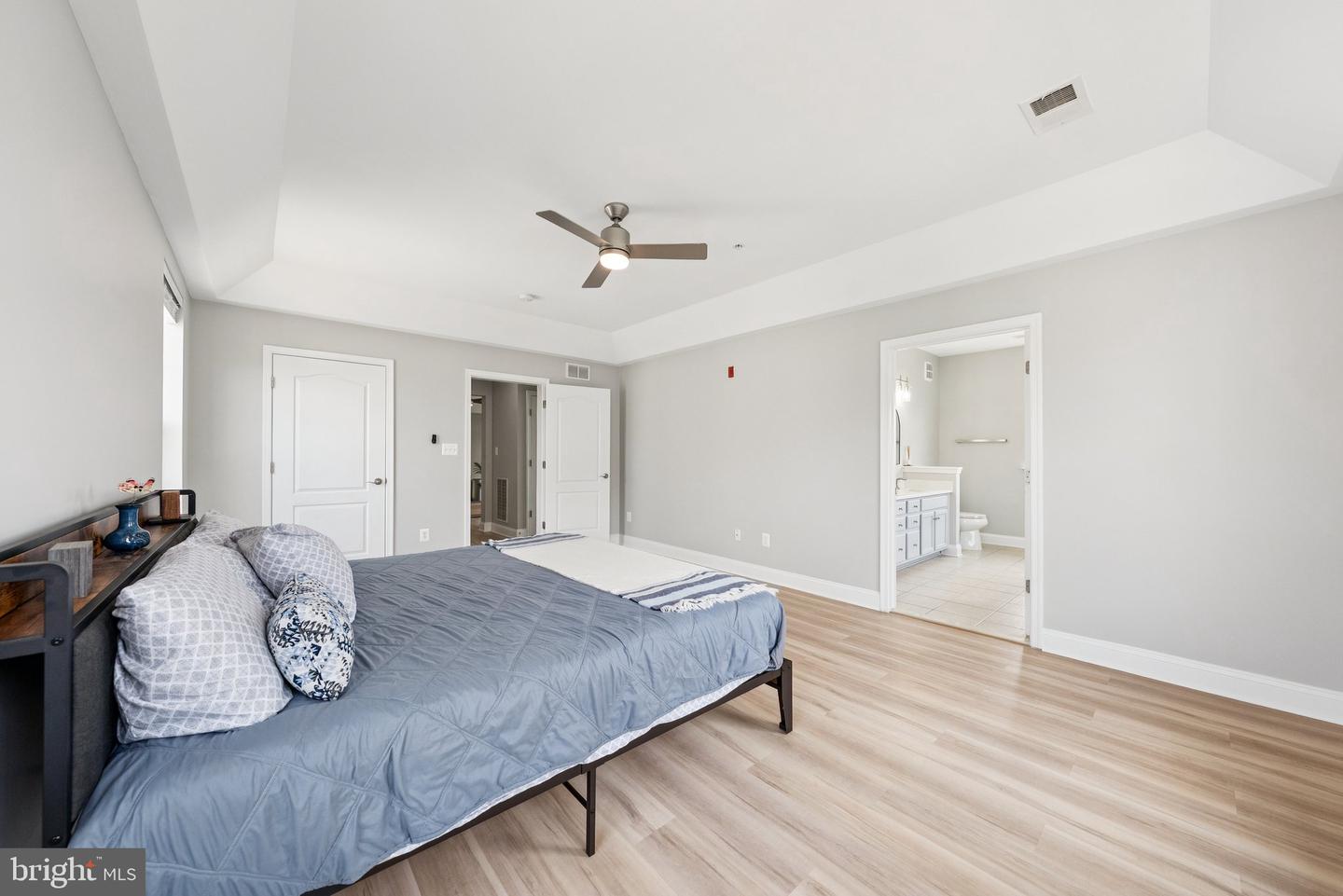 9200 CHARLESTON DR #407, MANASSAS, Virginia 20110, 3 Bedrooms Bedrooms, 9 Rooms Rooms,2 BathroomsBathrooms,Residential,For sale,9200 CHARLESTON DR #407,VAMN2009268 MLS # VAMN2009268